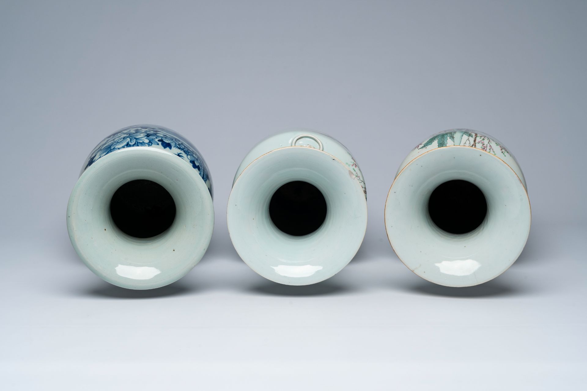 A pair of Chinese famille rose vases with ladies at leisure and a blue and white celadon ground 'dee - Image 4 of 5
