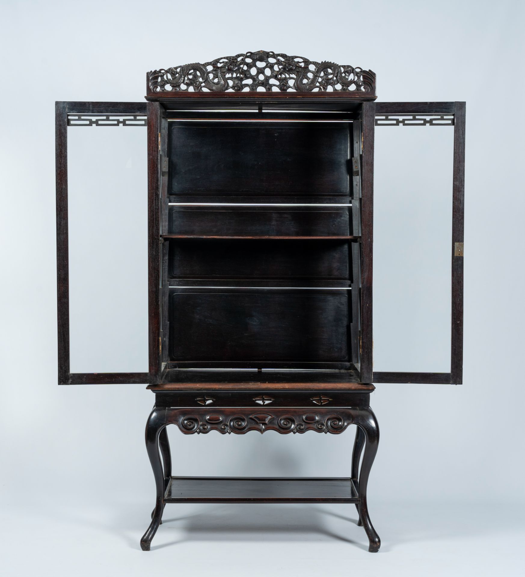 A Japanese wood two-door 'dragons chasing the pearl' display cabinet, first half 20th C. - Image 2 of 5
