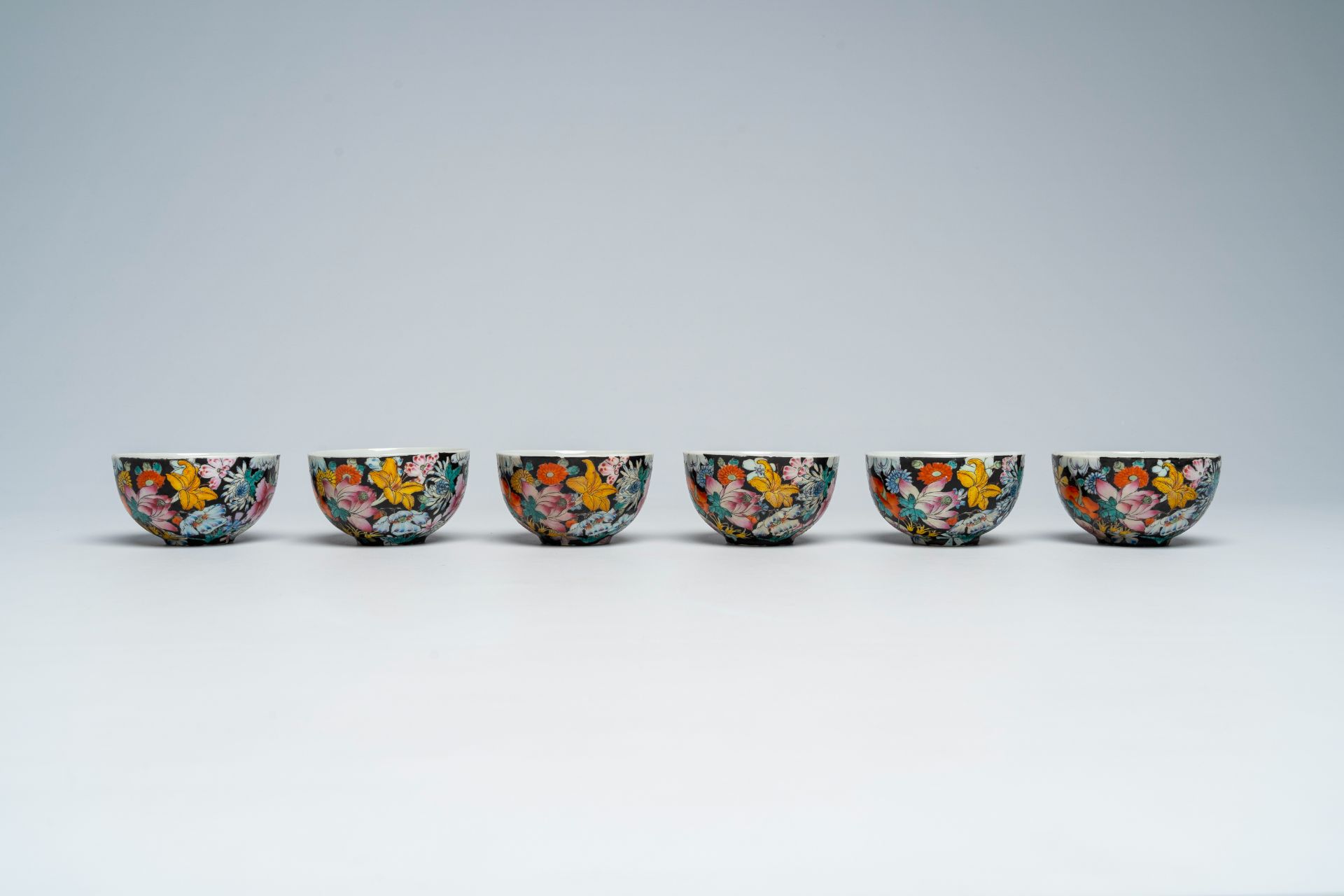 A Chinese fifteen-piece famille rose 'millefleurs' tea set with matching case, Guangxu mark, 20th C. - Image 15 of 20