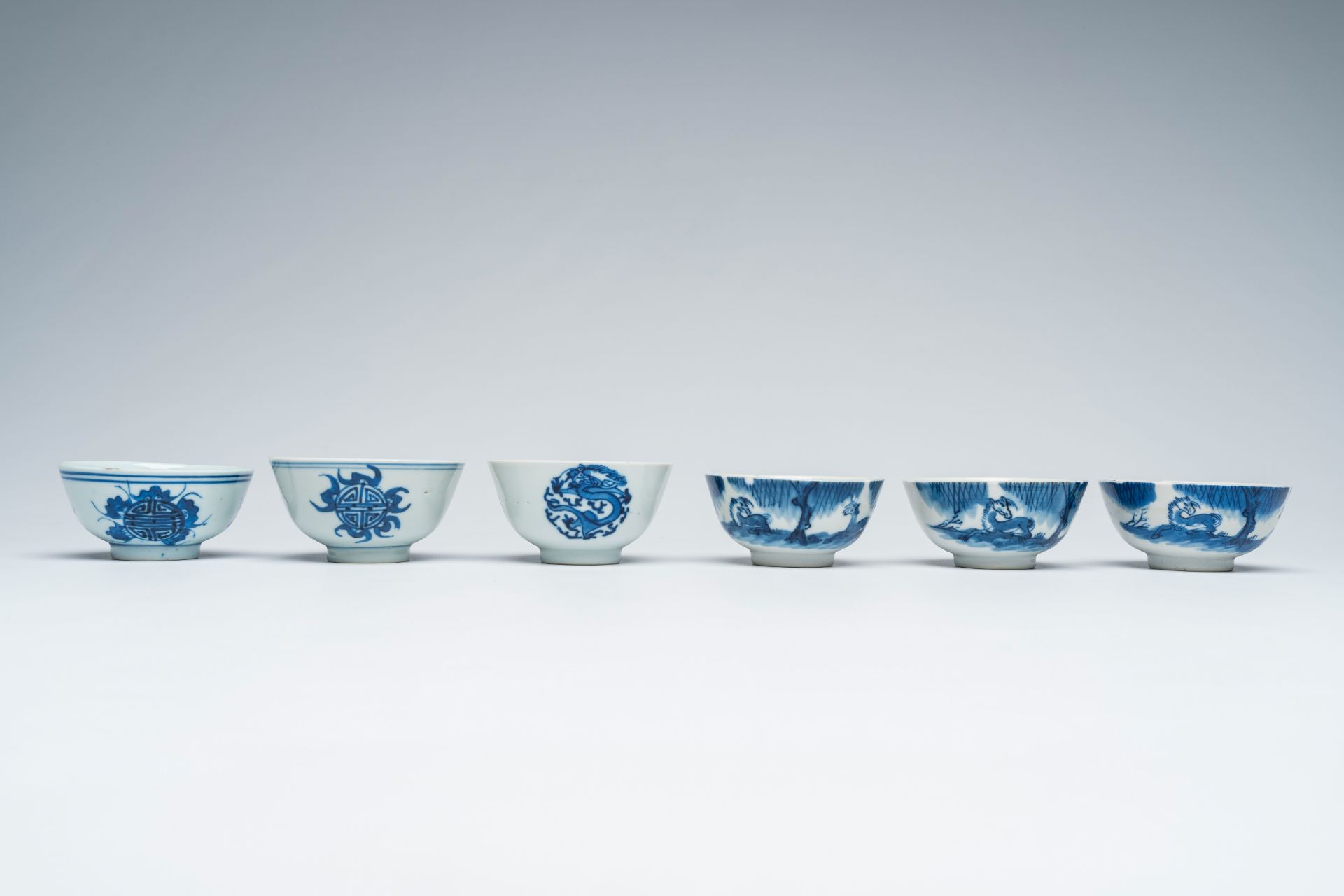 Nine various Chinese blue and white Vietnamese market 'Bleu de Hue' saucers and six bowls, 19th C. - Image 2 of 9