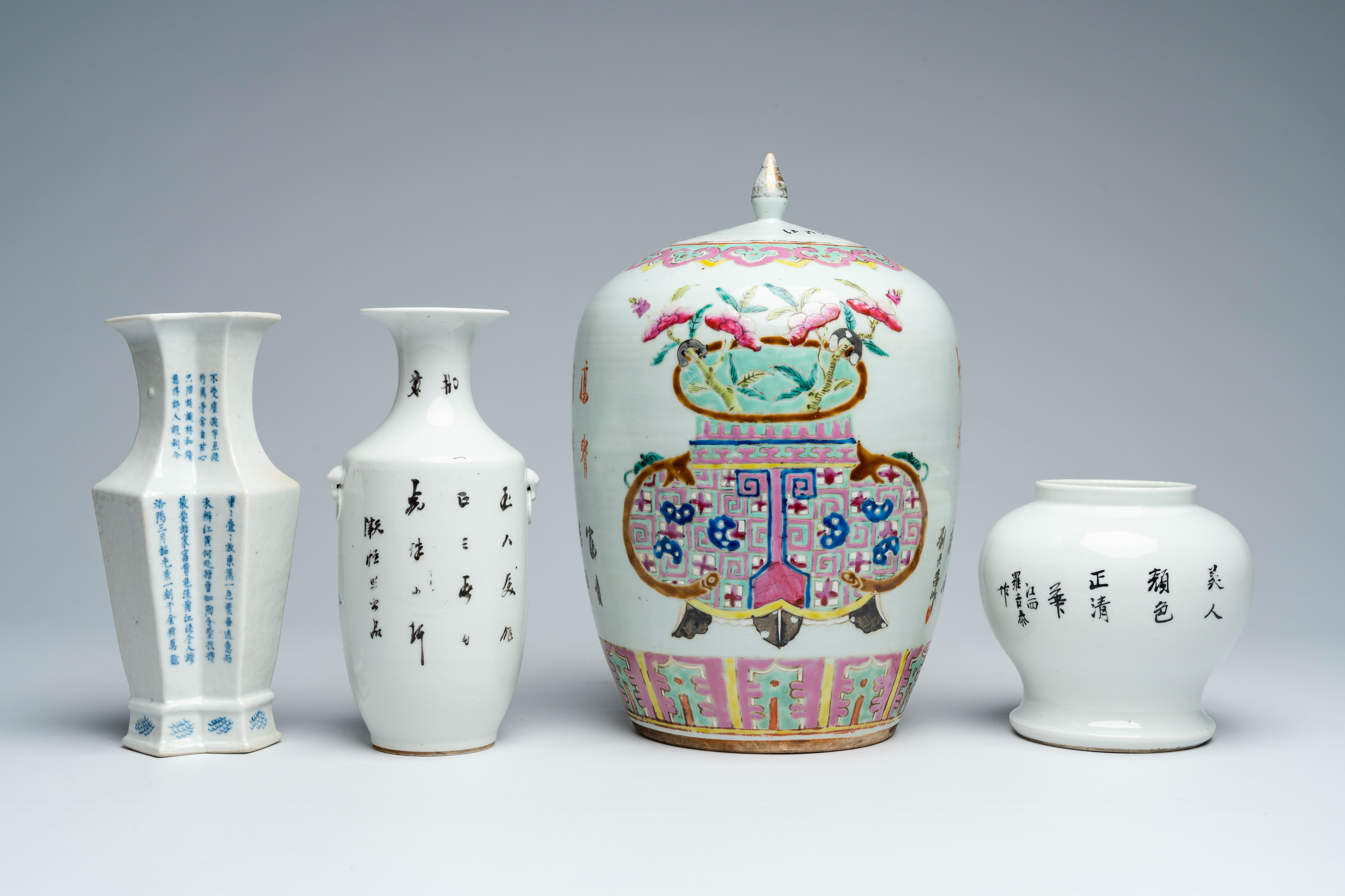 Four Chinese blue, white, famille rose and qianjiang cai vases and jars and covers and four Canton e - Bild 4 aus 14