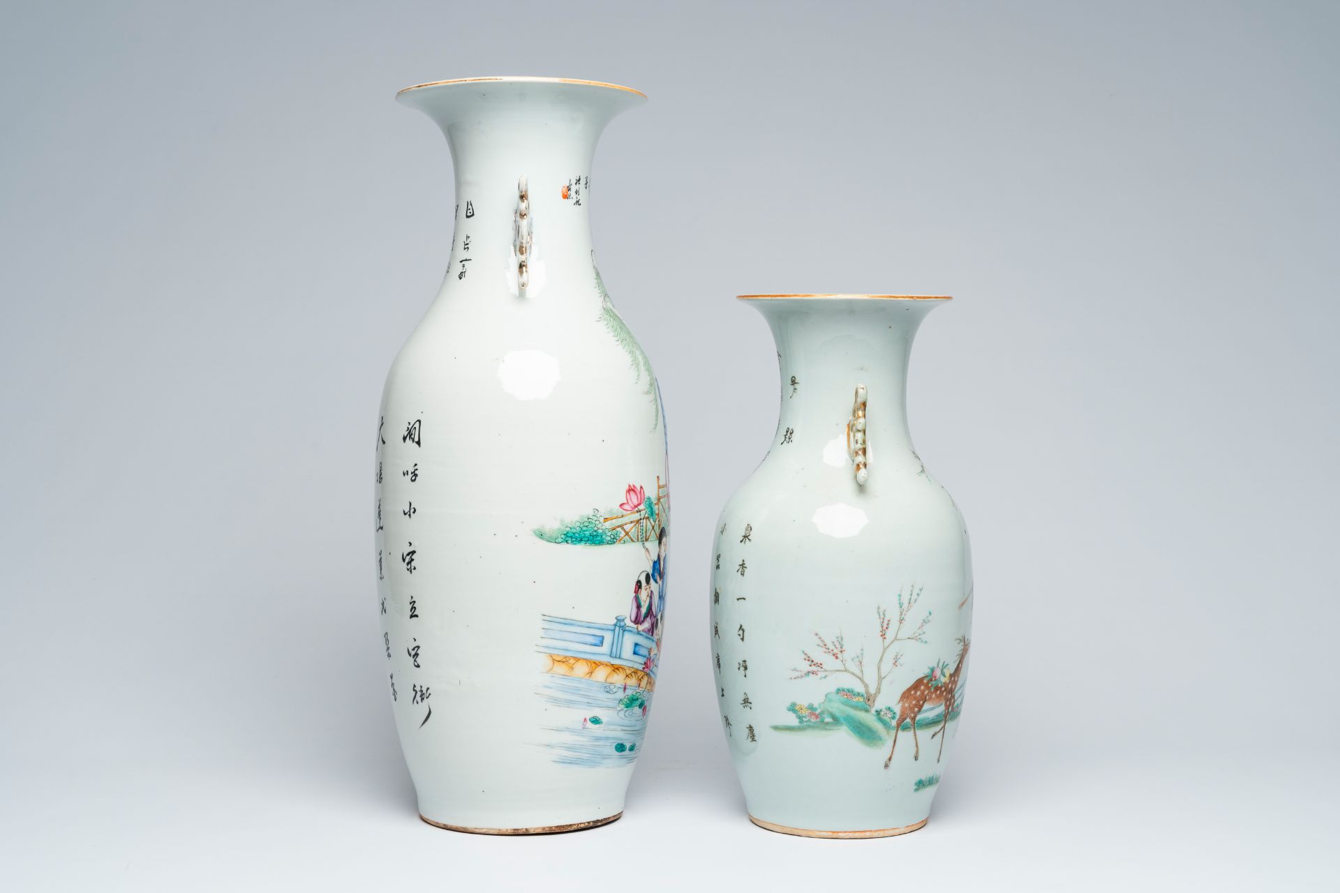 Two Chinese famille rose vases with Magu and ladies and children playing in a garden, 19th/20th C. - Image 4 of 6