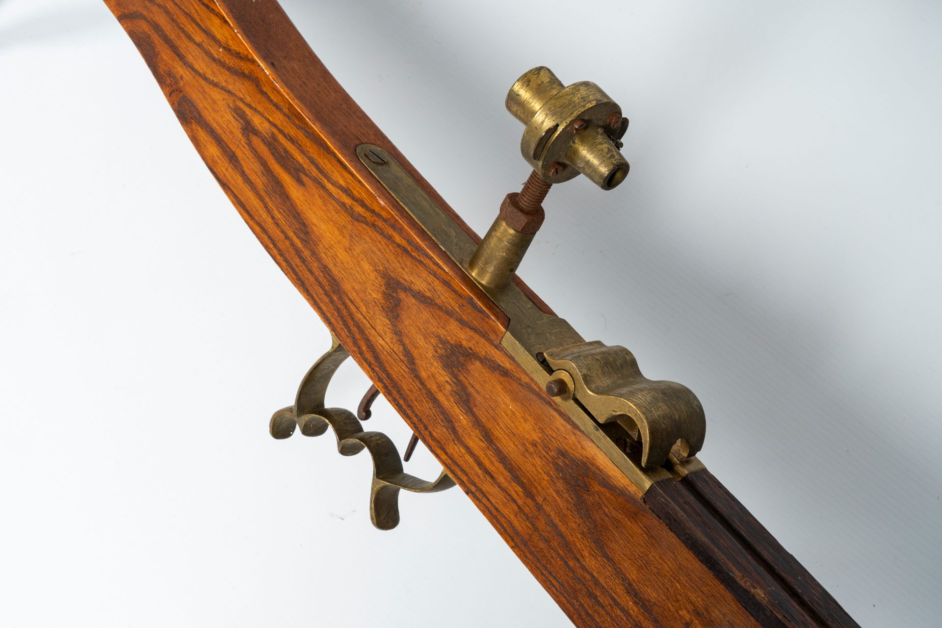 Three crossbows in the medieval manner and a bow tensioner, 19th/20th C. - Image 9 of 11