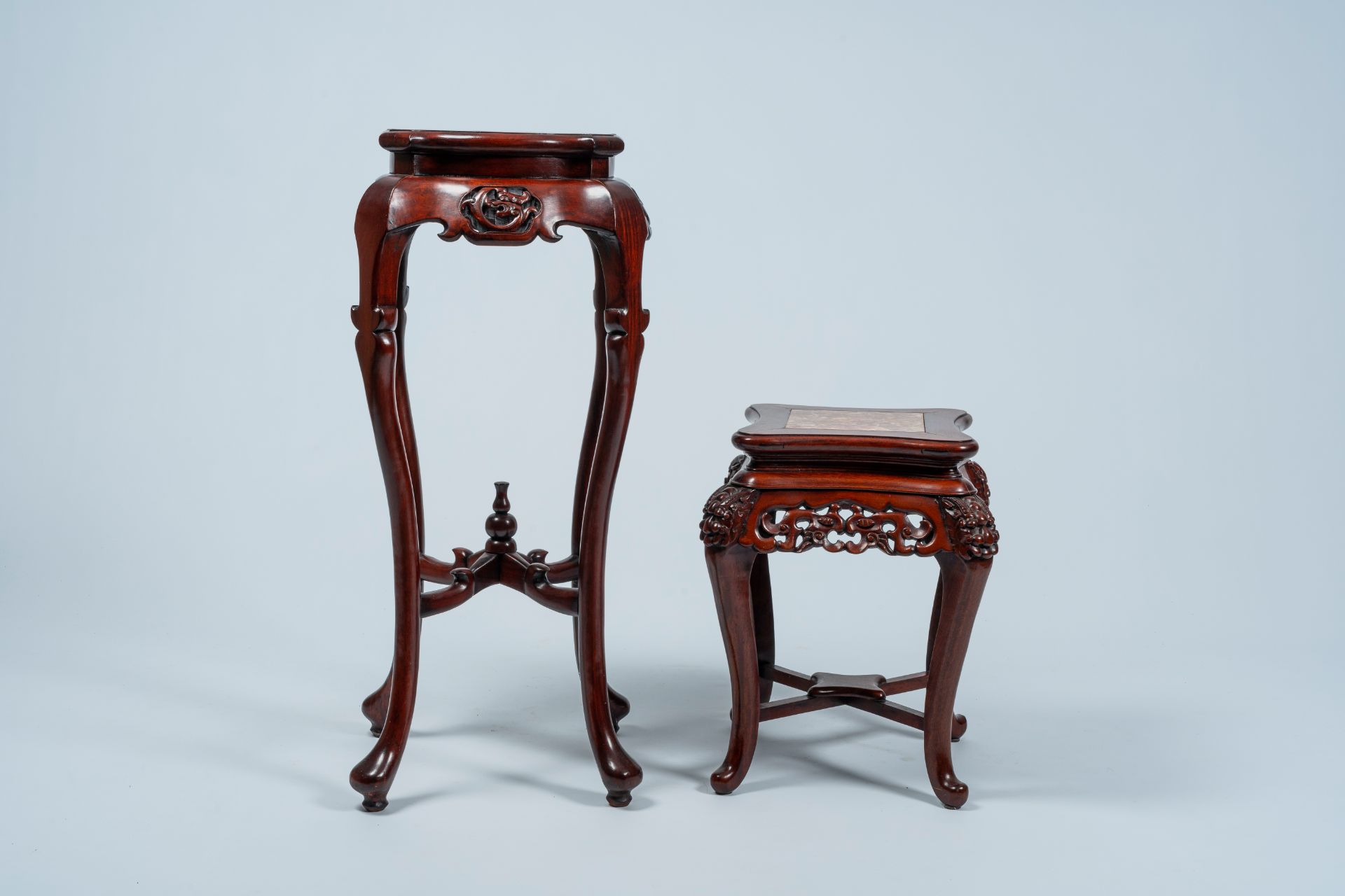 Two Chinese open worked carved wood stands with marble and dreamstone top, 20th C. - Image 2 of 7