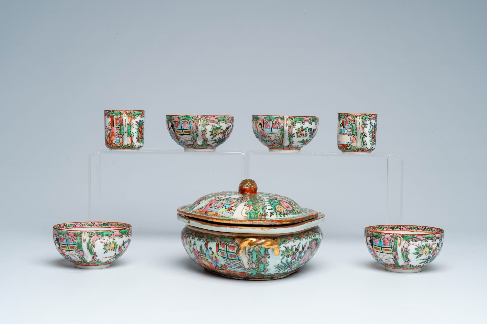 A large collection of Chinese Canton famille rose porcelain with palace scenes and floral design, ca - Image 13 of 19