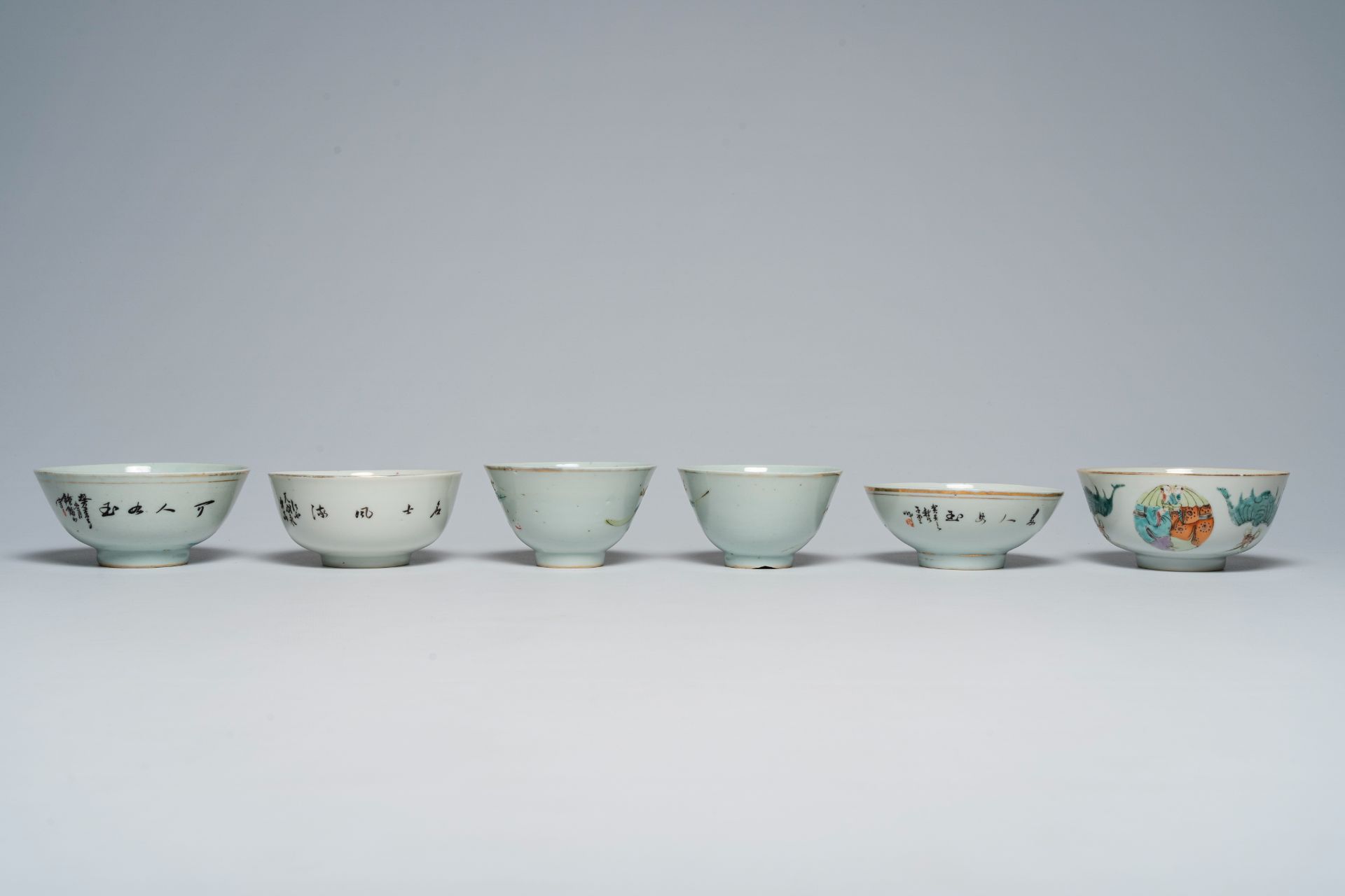 A varied collection of Chinese famille rose bowls, 19th/20th C. - Image 4 of 13