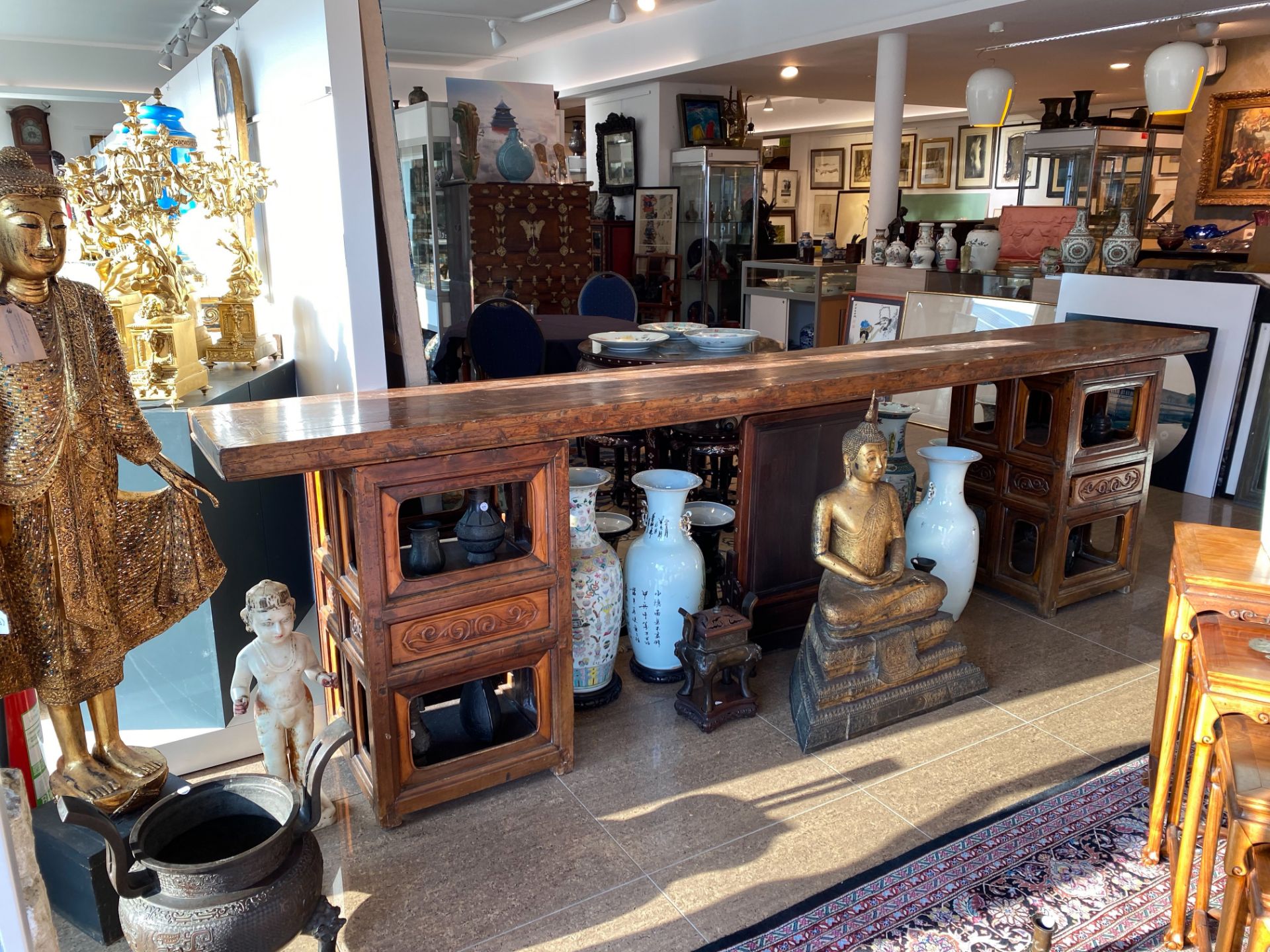 A long Chinese wood console table, 20th C. - Image 11 of 22