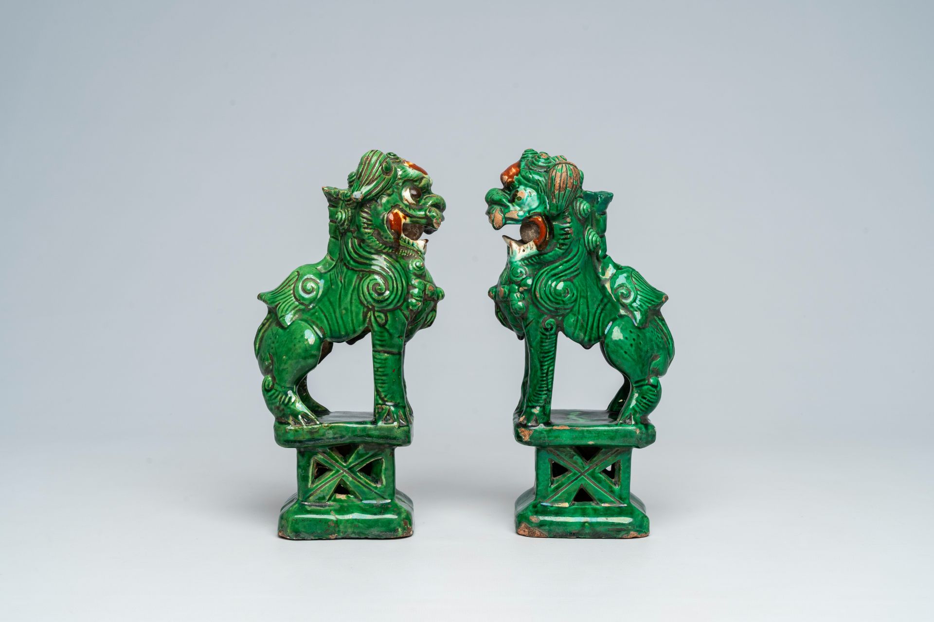 Two Chinese green-glazed earthenware temple lions, 18th/19th C - Image 3 of 8