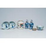 A varied collection of Chinese blue, white and famille rose porcelain, 19th/20th C.