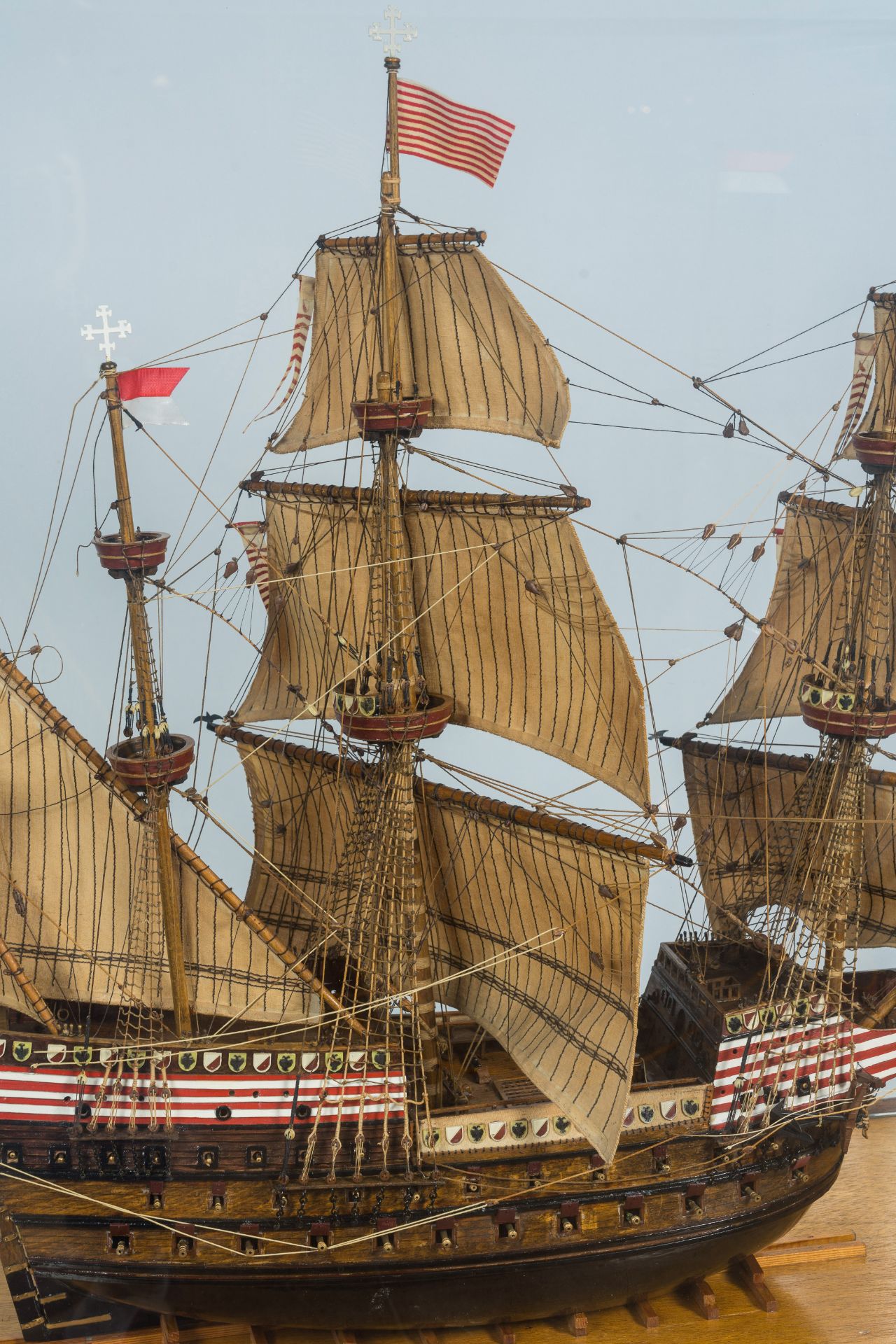 A painted wood model of a 16th-C. German galleon with glass display case, 20th C. - Image 5 of 6