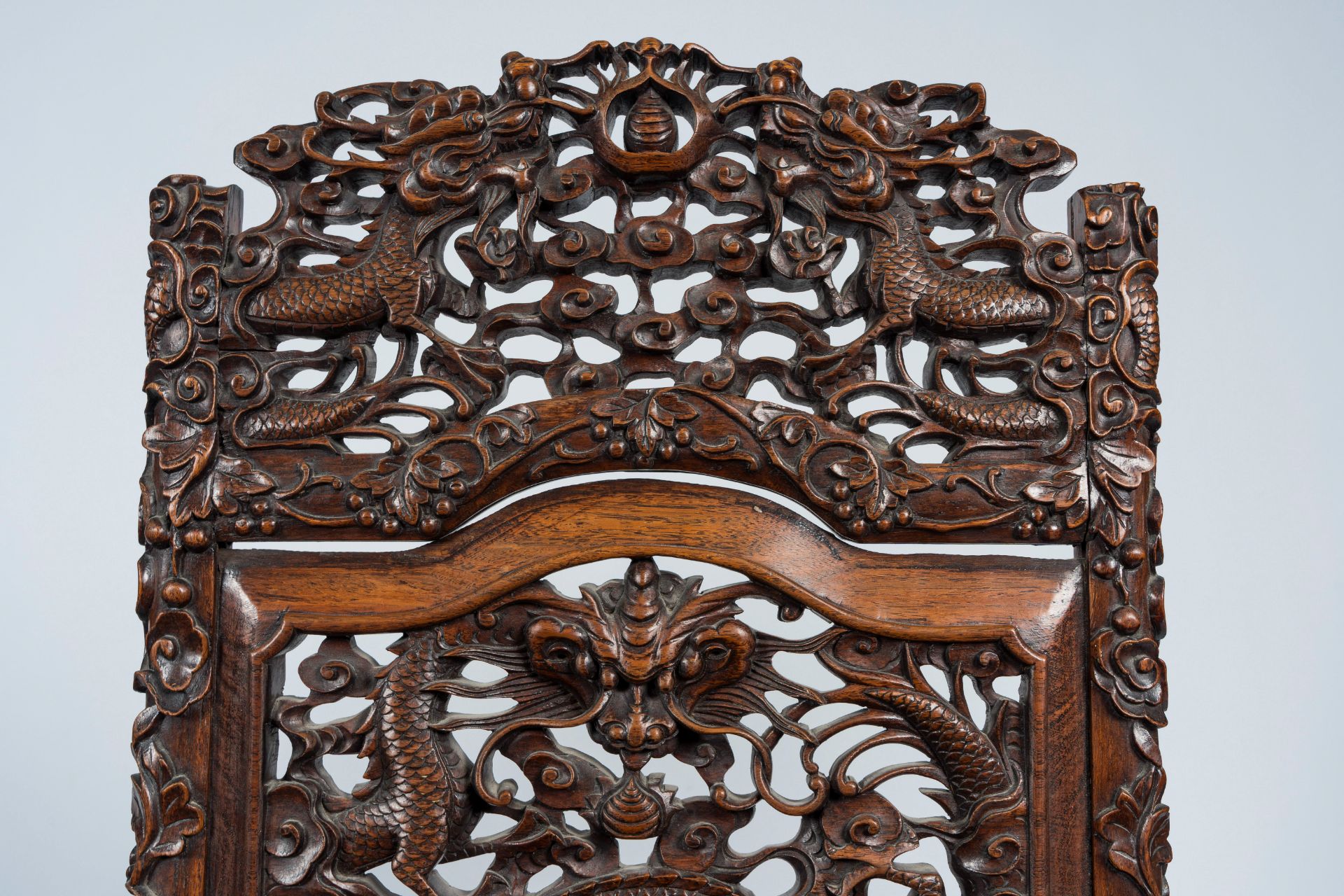 A pair of Chinese carved hardwood 'dragon' chairs, 19th C. - Image 8 of 10