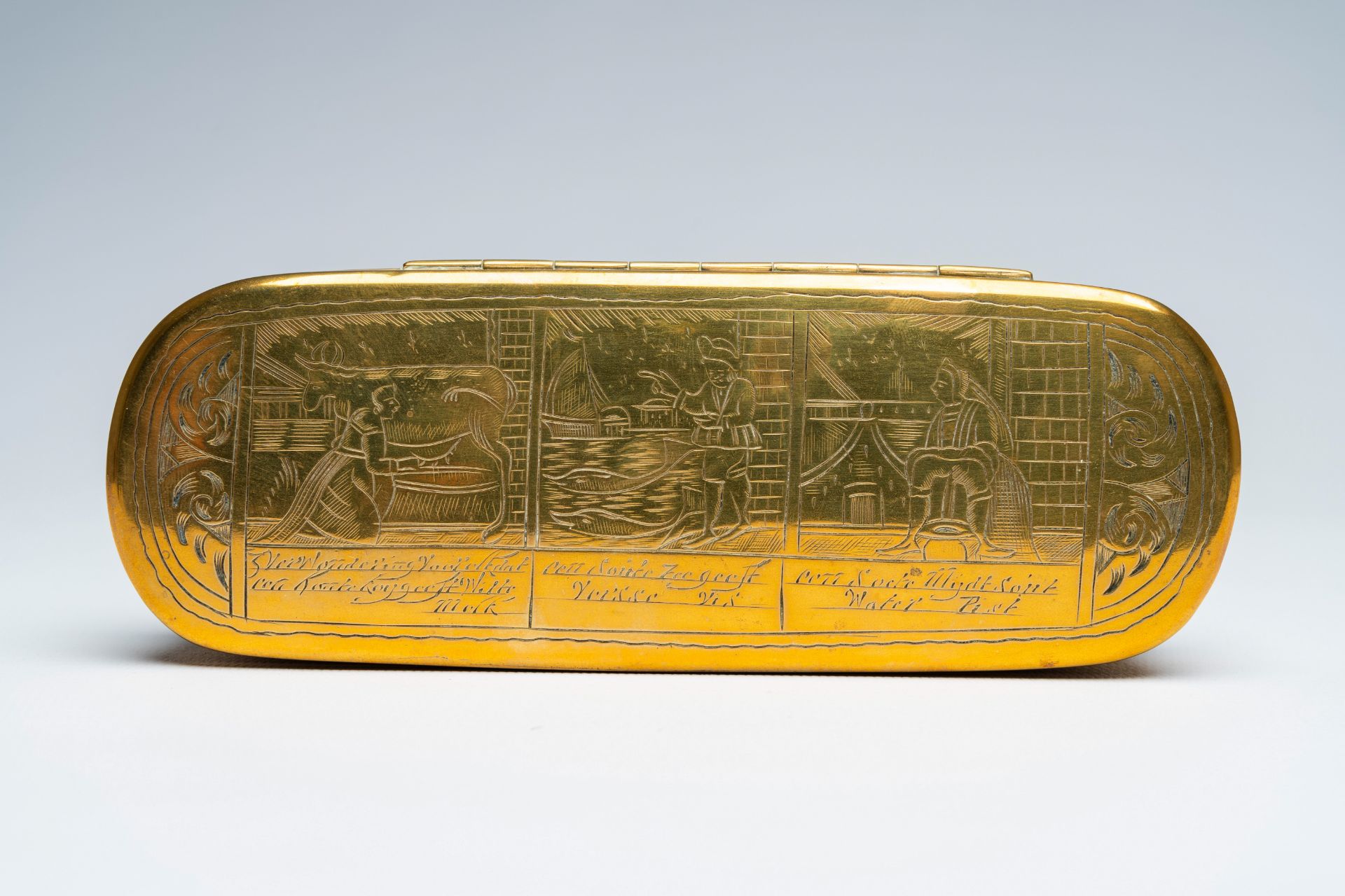 A German silver tobacco box with hunting scenes and an engraved Dutch brass box, 18th/19th c. - Image 10 of 12