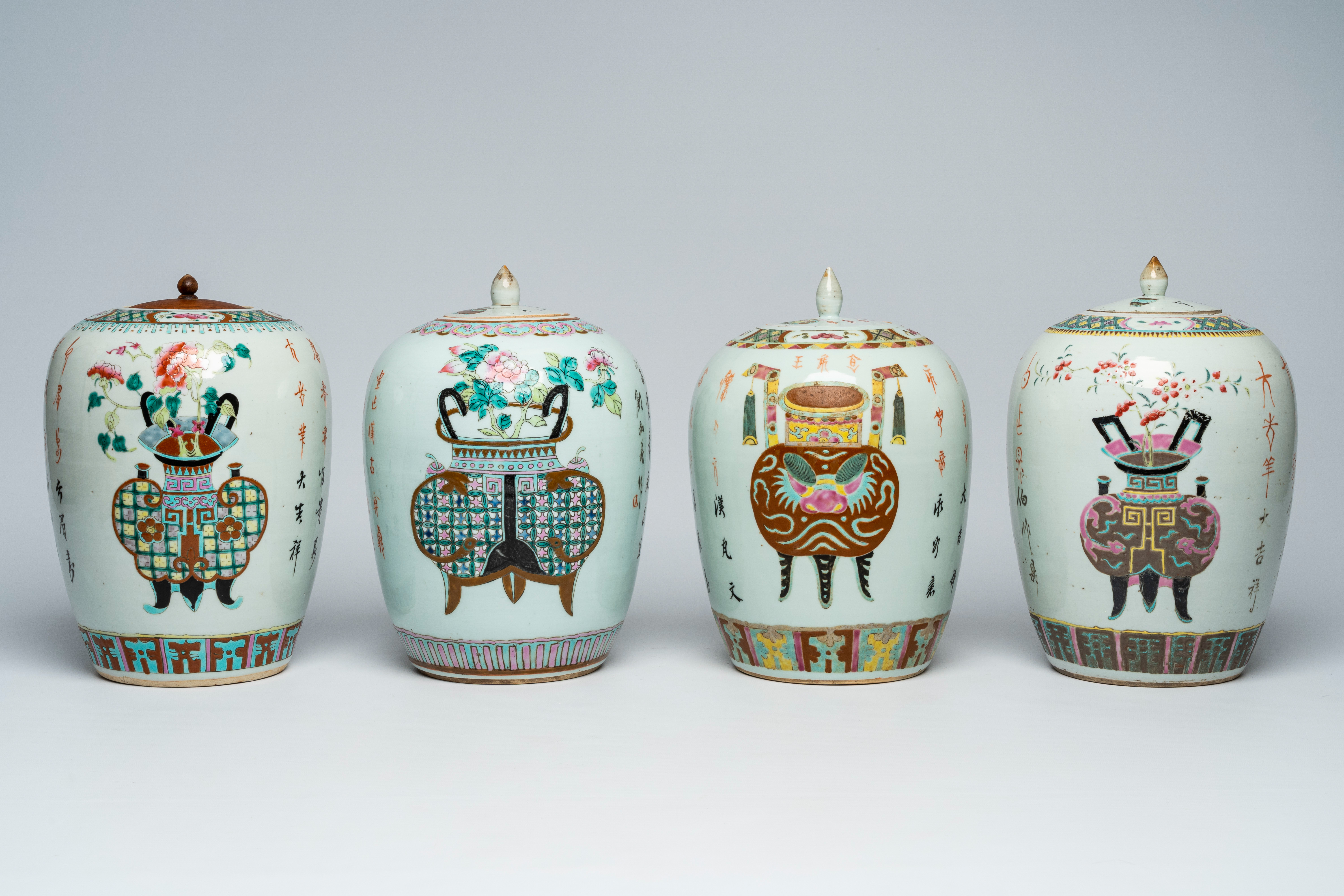 Four Chinese famille rose ginger jars and covers with flower baskets and antiquities, 19th/20th C.