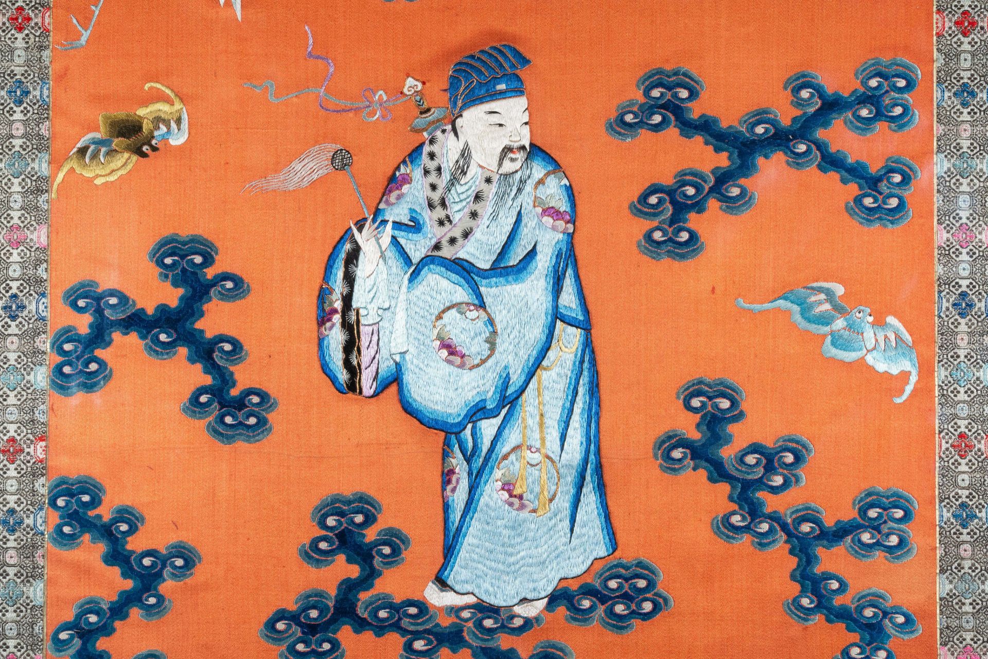 A Chinese embroidered silk panel depicting Lu Dongbin, 19th C. - Image 4 of 7