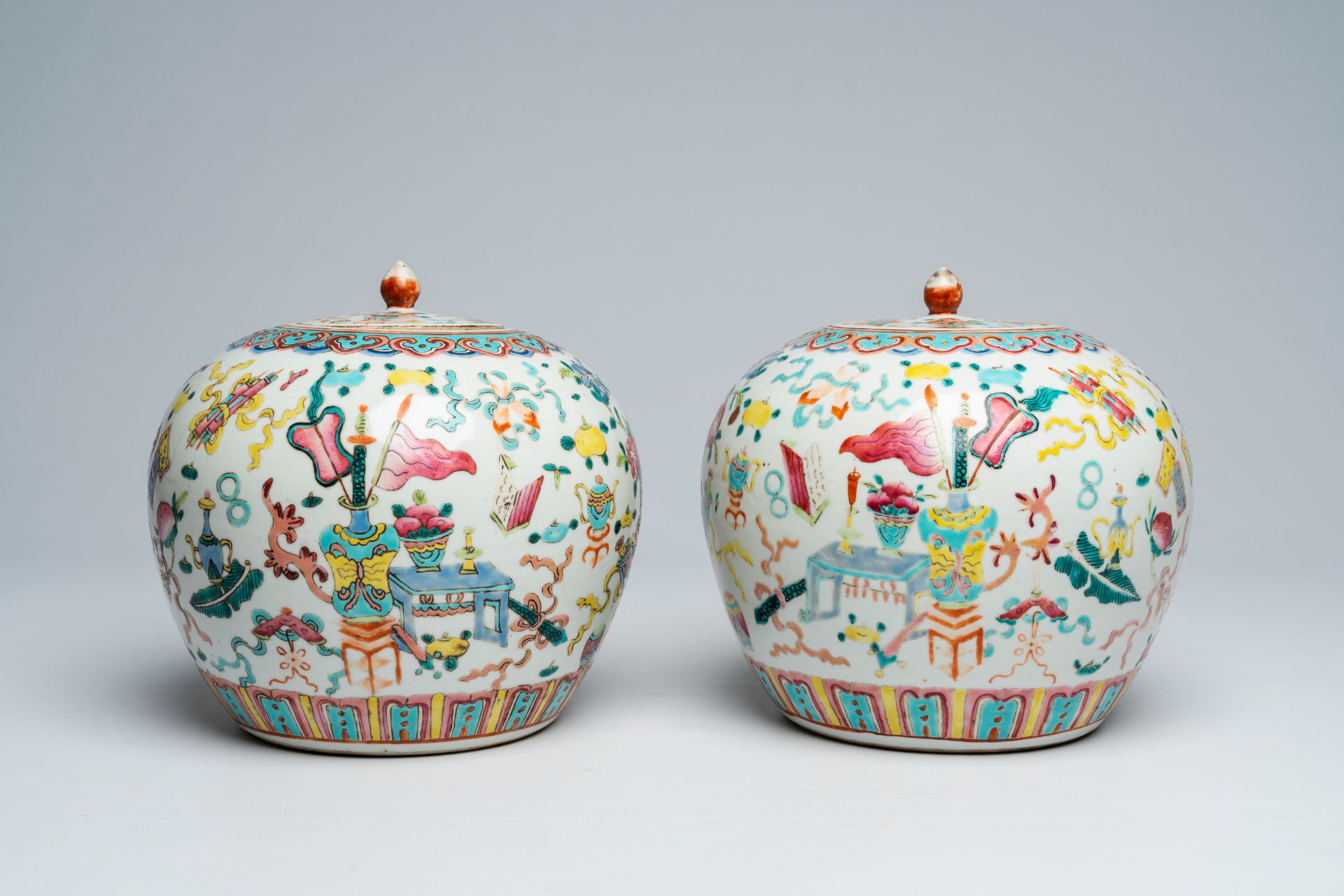 Two Chinese famille rose 'antiquities' jars and covers, 19th C.