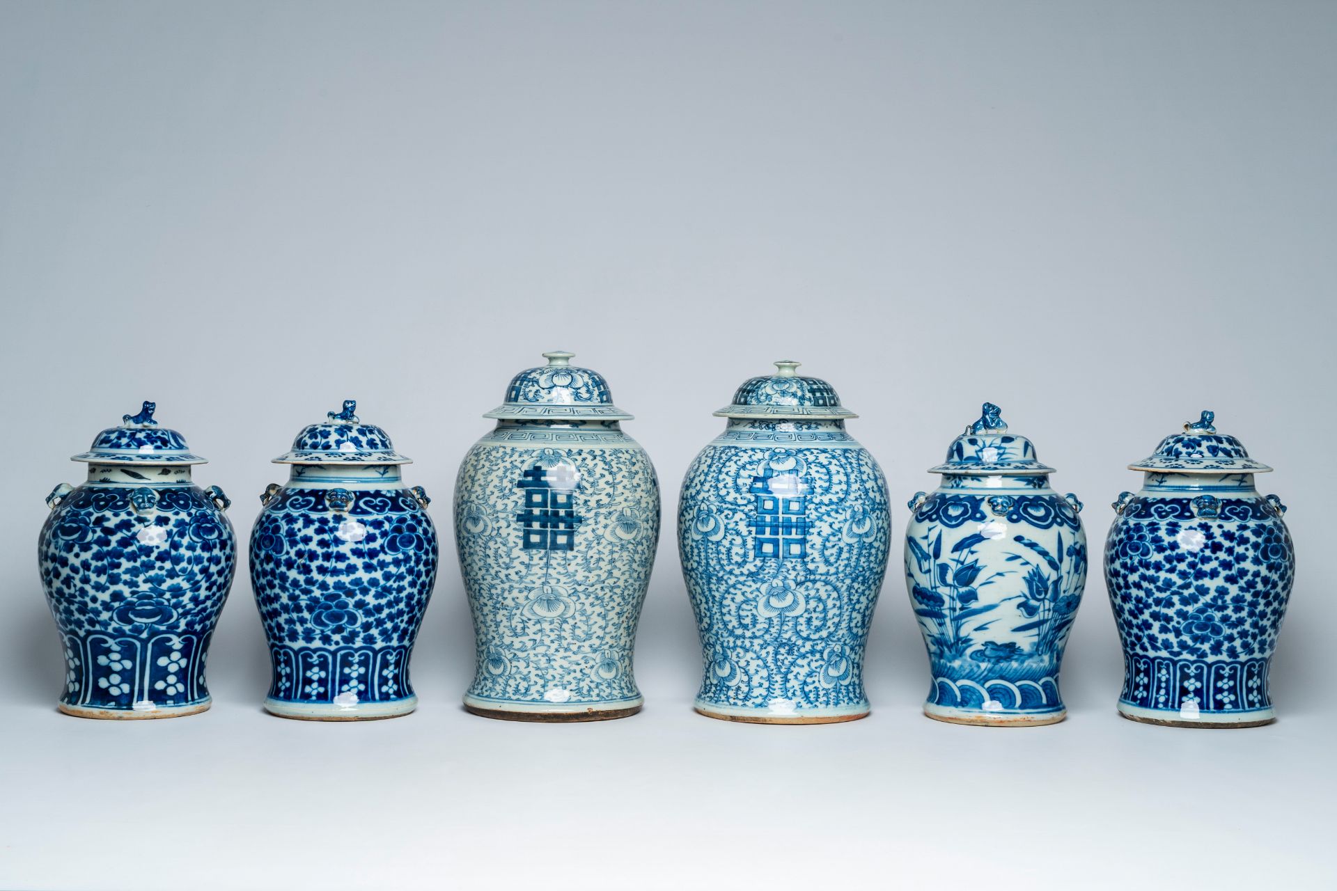 Six Chinese blue and white vases and covers with 'double happiness' and floral design, 19th/20th C. - Image 4 of 9