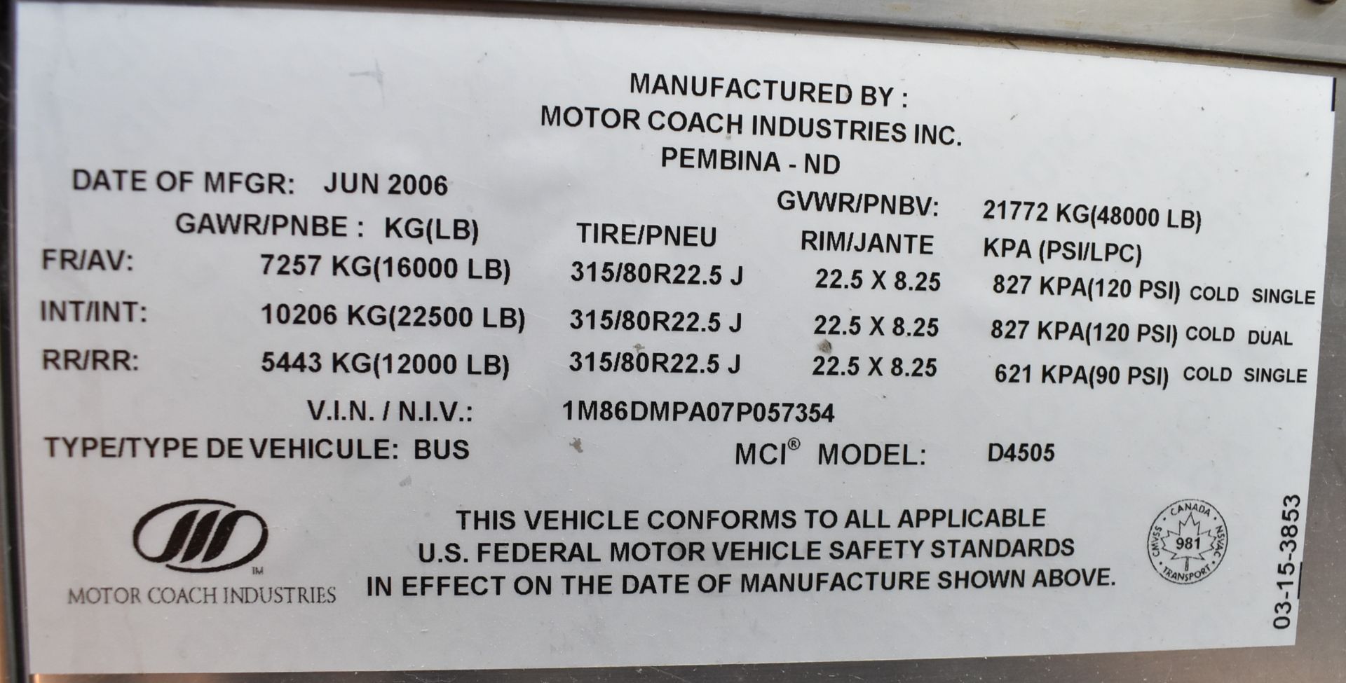 MOTOR COACH INDUSTRIES (2007) D4505 MOTOR COACH WITH DETROIT DIESEL SERIES 60 12.7L DIESEL ENGINE, - Image 14 of 15