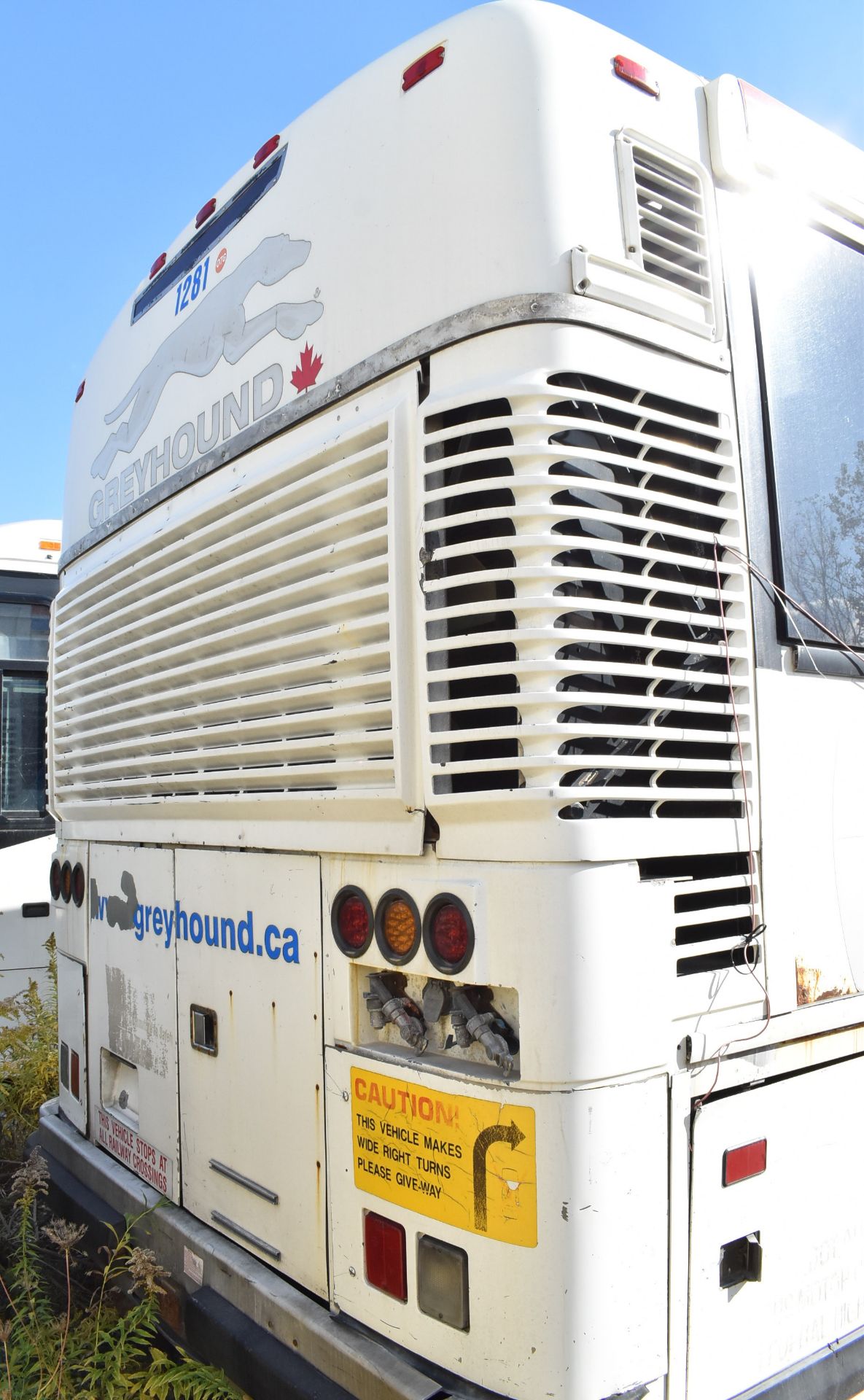 MOTOR COACH INDUSTRIES (2007) D4505 MOTOR COACH WITH DETROIT DIESEL SERIES 60 12.7L DIESEL ENGINE, - Image 4 of 17