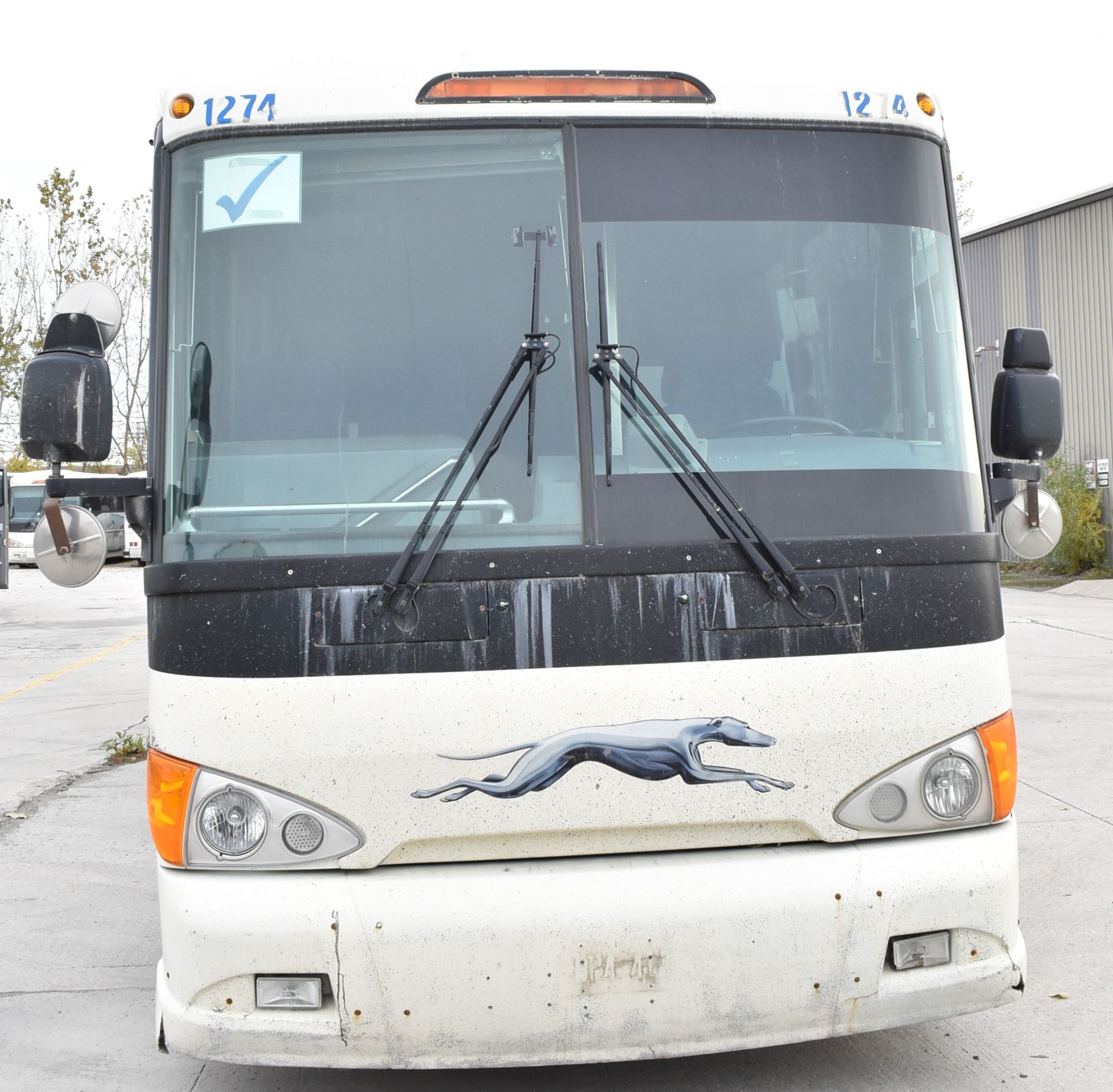 MOTOR COACH INDUSTRIES (2007) D4505 MOTOR COACH WITH DETROIT DIESEL SERIES 60 12.7L DIESEL ENGINE, - Image 2 of 17