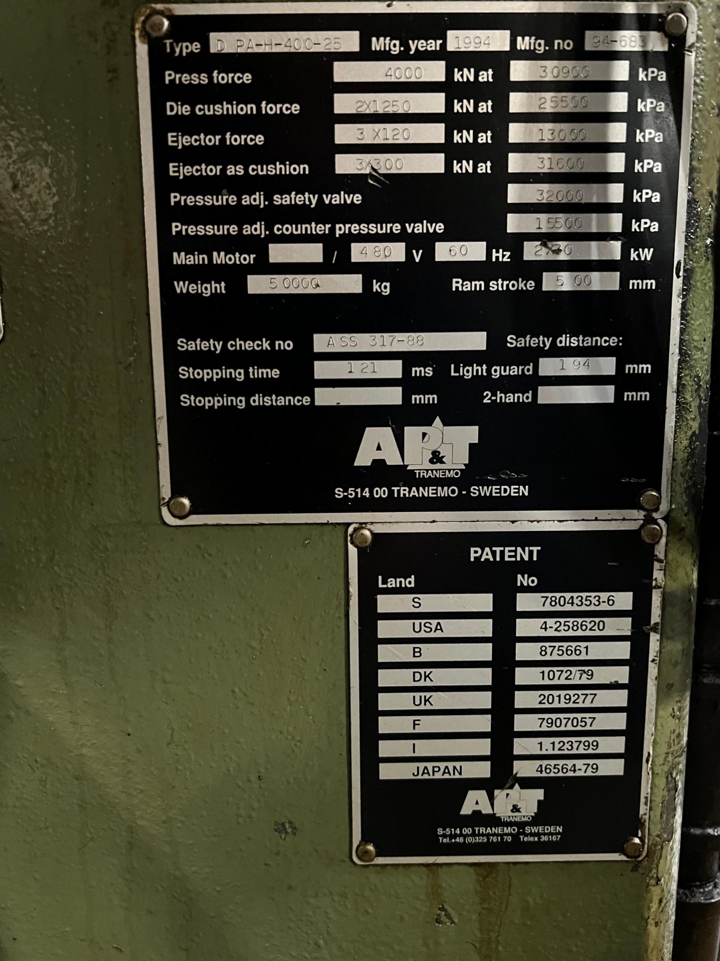 APT DPA-H-400-25 400 TON CAPACITY HYDRAULIC STRAIGHT SIDE STAMPING PRESS WITH 98.5" X 51.25" - Image 3 of 3