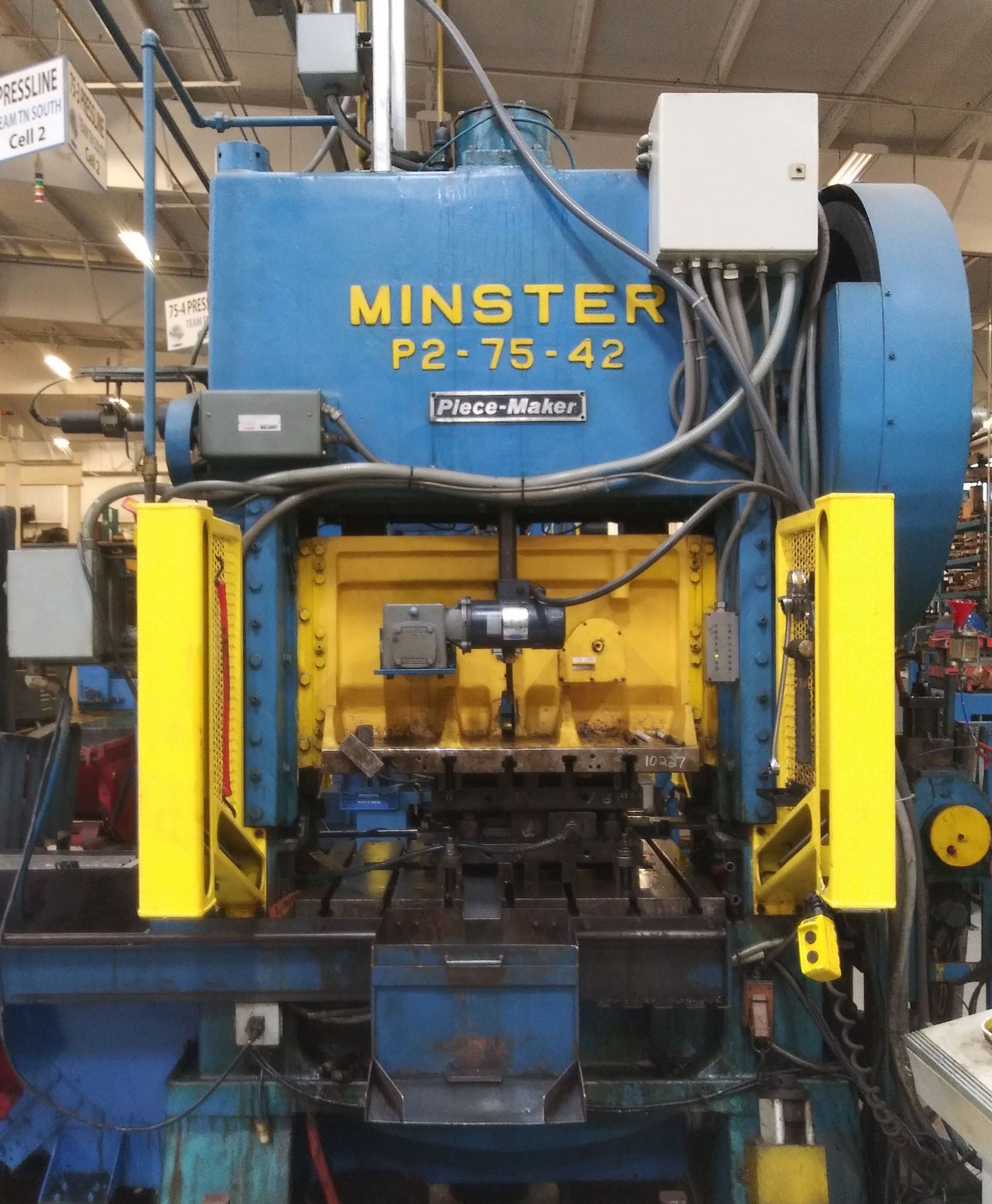 MINSTER P2-75-42 75 TON CAPACITY HIGH SPEED MECHANICAL SINGLE CRANK STRAIGHT SIDE STAMPING PRESS