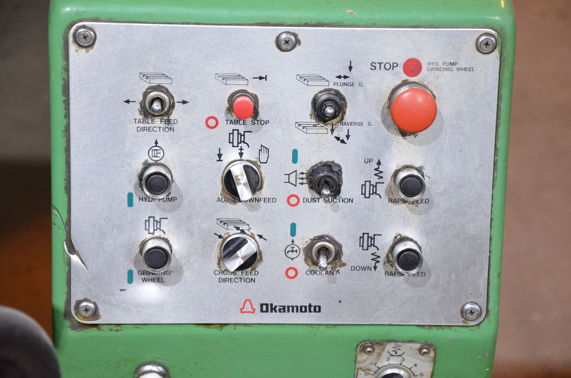 OKAMOTO M1624N HYDRAULIC SURFACE GRINDER WITH 24" X 16" ELECTROMAGNETIC CHUCK, INCREMENTAL DOWNFEED, - Image 6 of 10