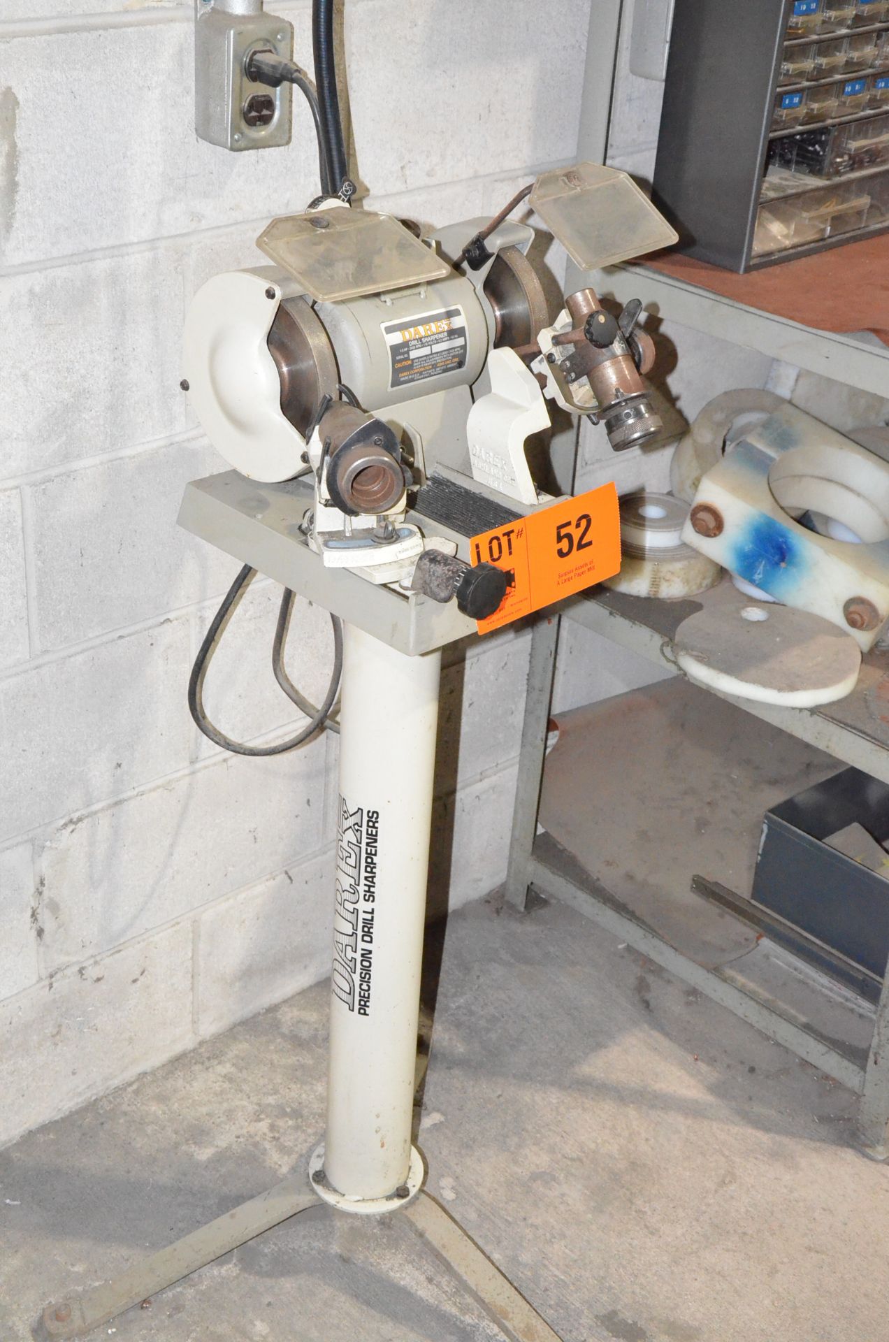 DAREX DRILL SHARPENER WITH 1/3 HP, 3450 RPM, S/N: 528409A [RIGGING FEE FOR LOT #52 - $TBD USD PLUS - Image 3 of 3