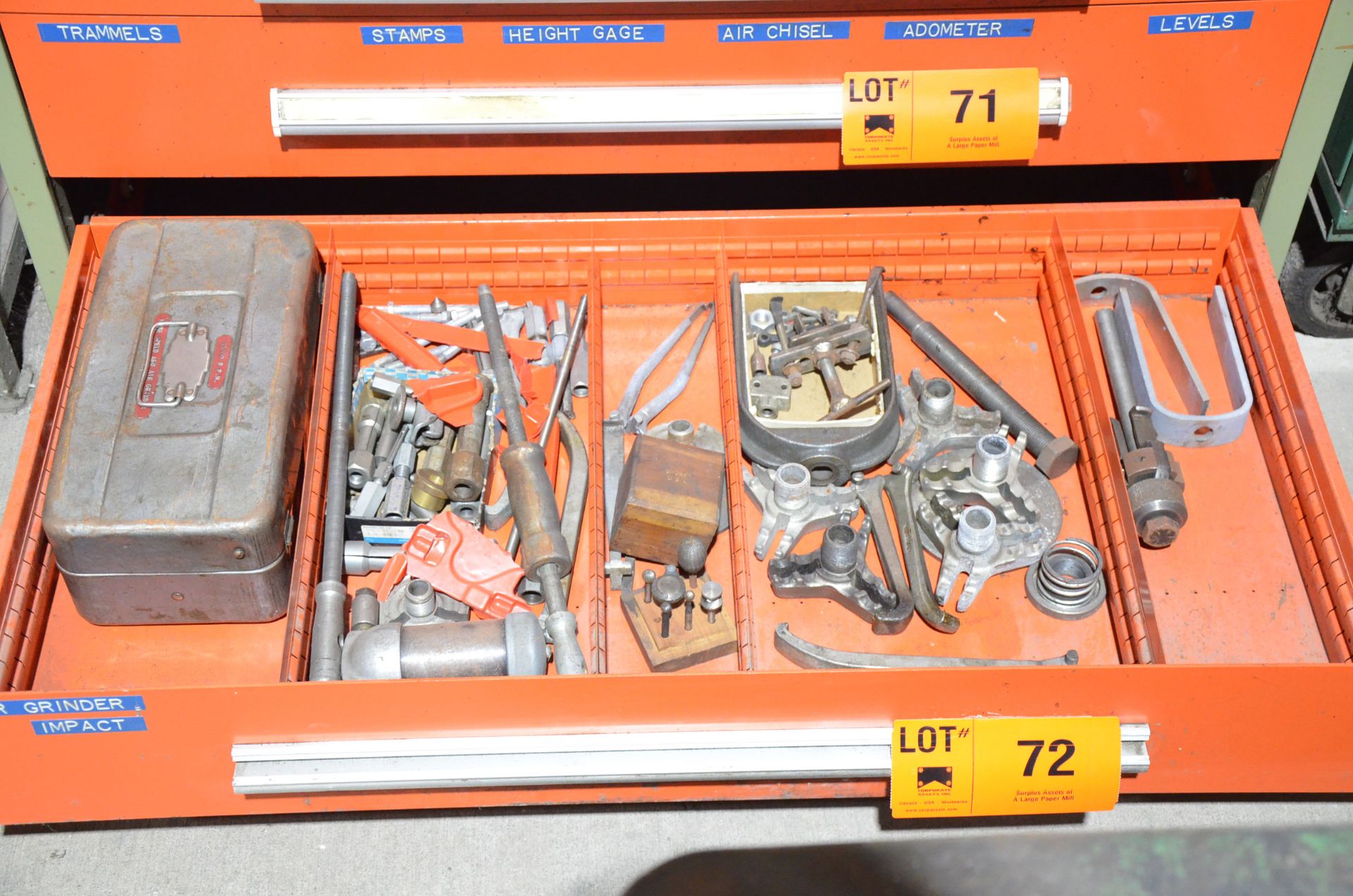 LOT/ CONTENTS OF DRAWER - GEAR PULLERS, PARTS AND ACCESSORIES [RIGGING FEE FOR LOT #72 - $TBD USD