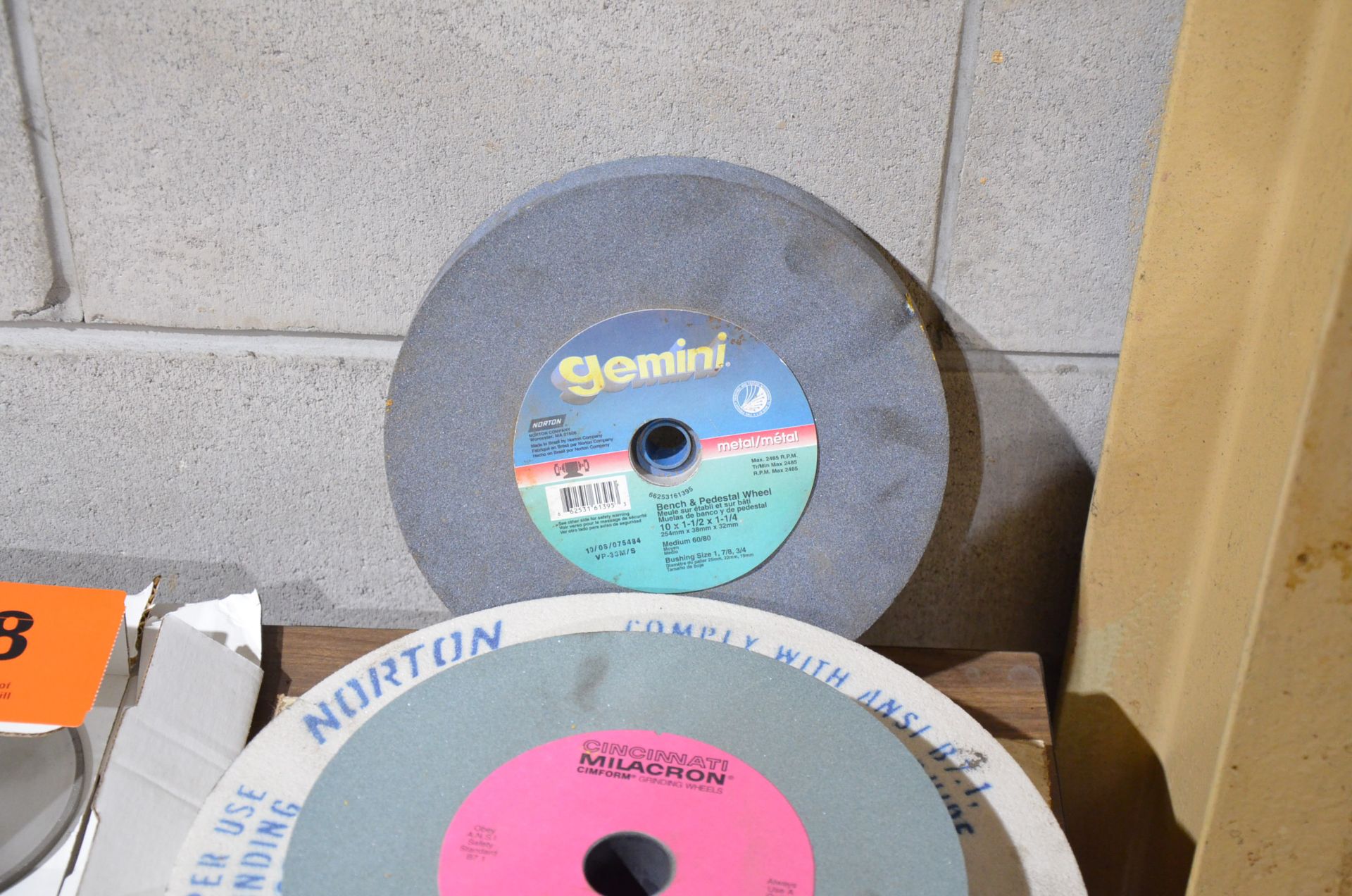 LOT/ GRINDING WHEELS, WIRE WHEEL, DIAMOND GRINDING WHEELS [RIGGING FEE FOR LOT #18 - $TBD USD PLUS - Image 3 of 7