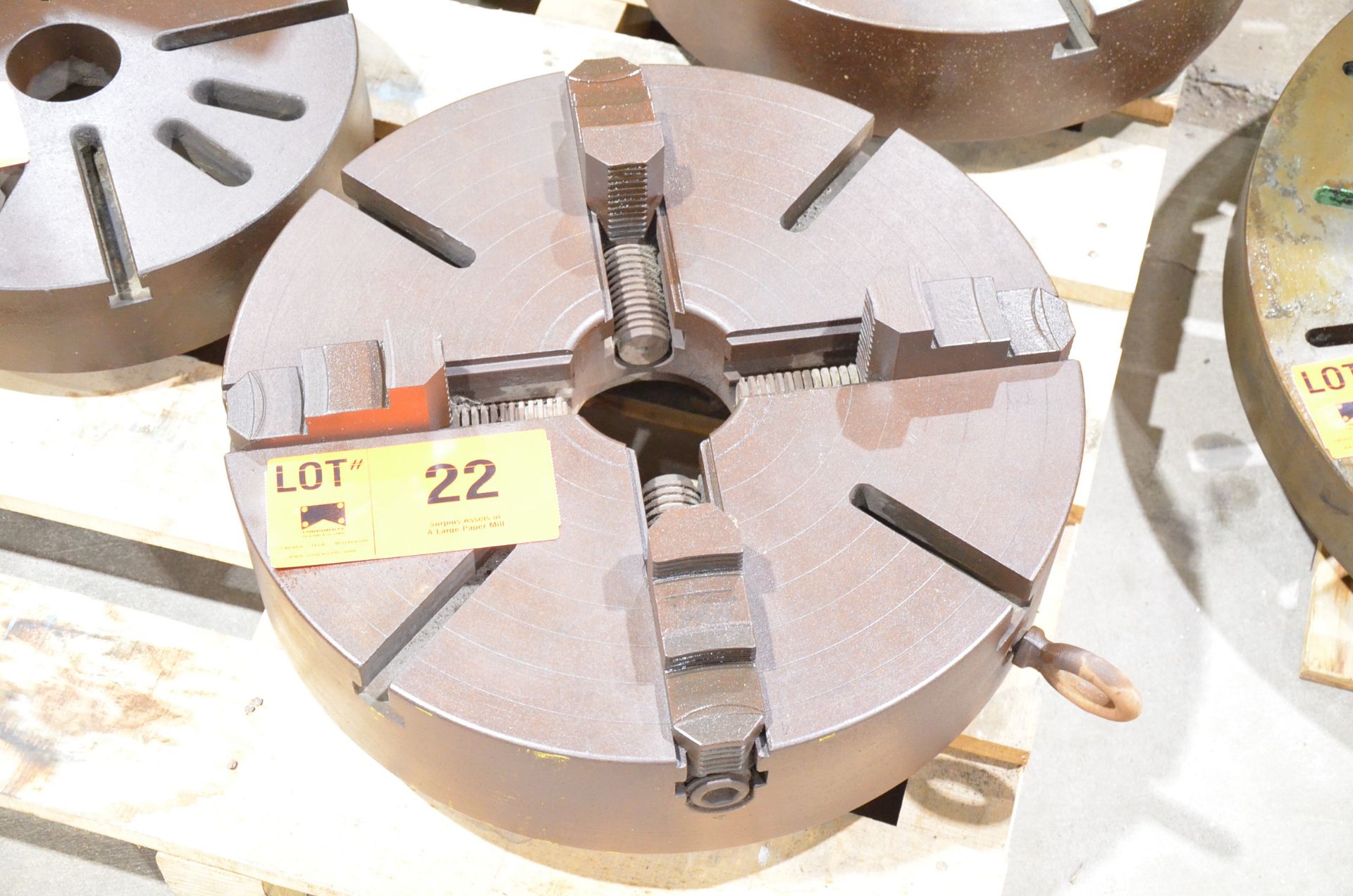 22" 4-JAW CHUCK [RIGGING FEE FOR LOT #22 - $TBD USD PLUS APPLICABLE TAXES]