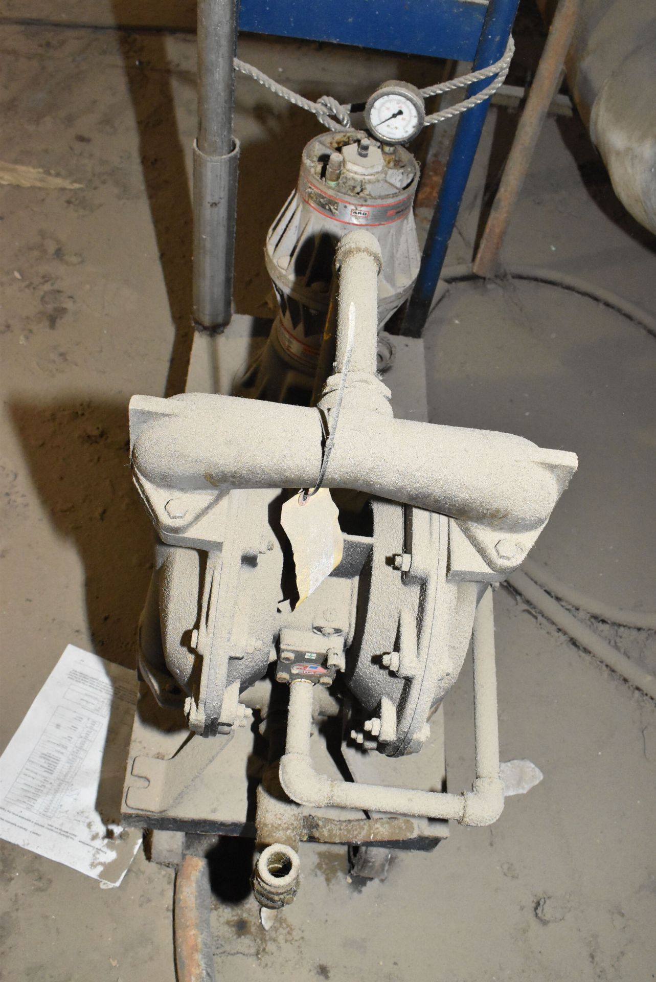 MFG. UNKNOWN 1-1/2" DIAPHRAGM PUMP WITH CART [RIGGING FEE FOR LOT #2783 - $25 USD PLUS APPLICABLE - Image 2 of 3