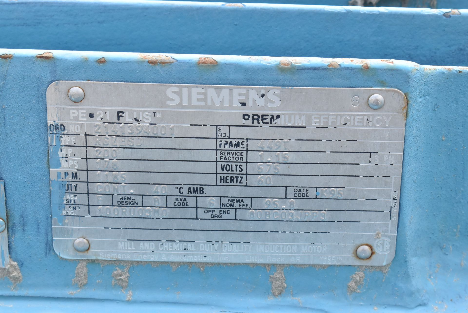 SIEMENS 200 HP ELECTRIC MOTOR WITH 1185 RPM/575V/3PH/60HZ, S/N: N/A (CI) [RIGGING FEE FOR LOT # - Image 3 of 3