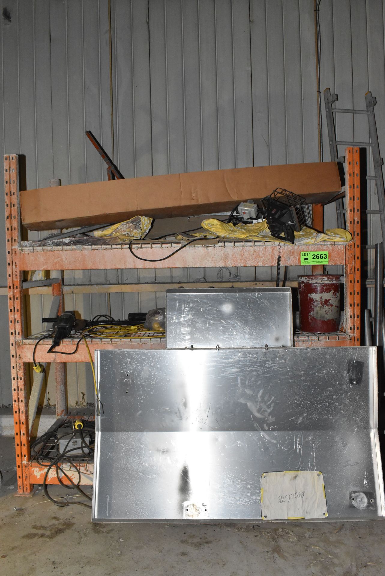 LOT/ PALLET RACK WITH CONTENTS - INCLUDING TOOLS, SHOP SUPPLIES, SAFETY LIGHTS, STAINLESS STEEL