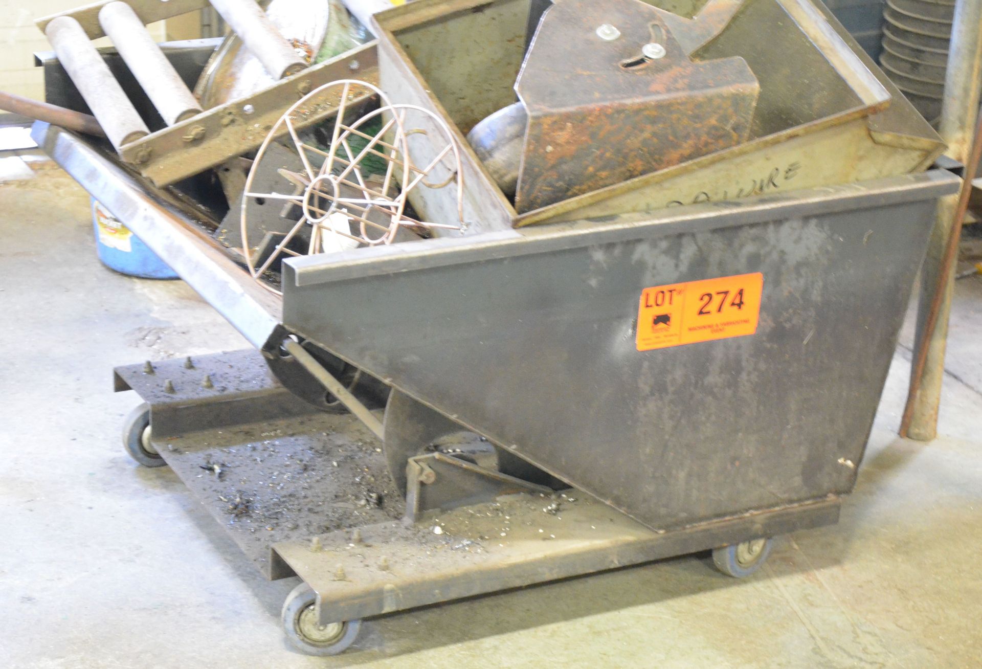ROLLING SELF-DUMPING HOPPER, S/N N/A (LOCATED IN AYLMER, ON) (NO CONTENTS)