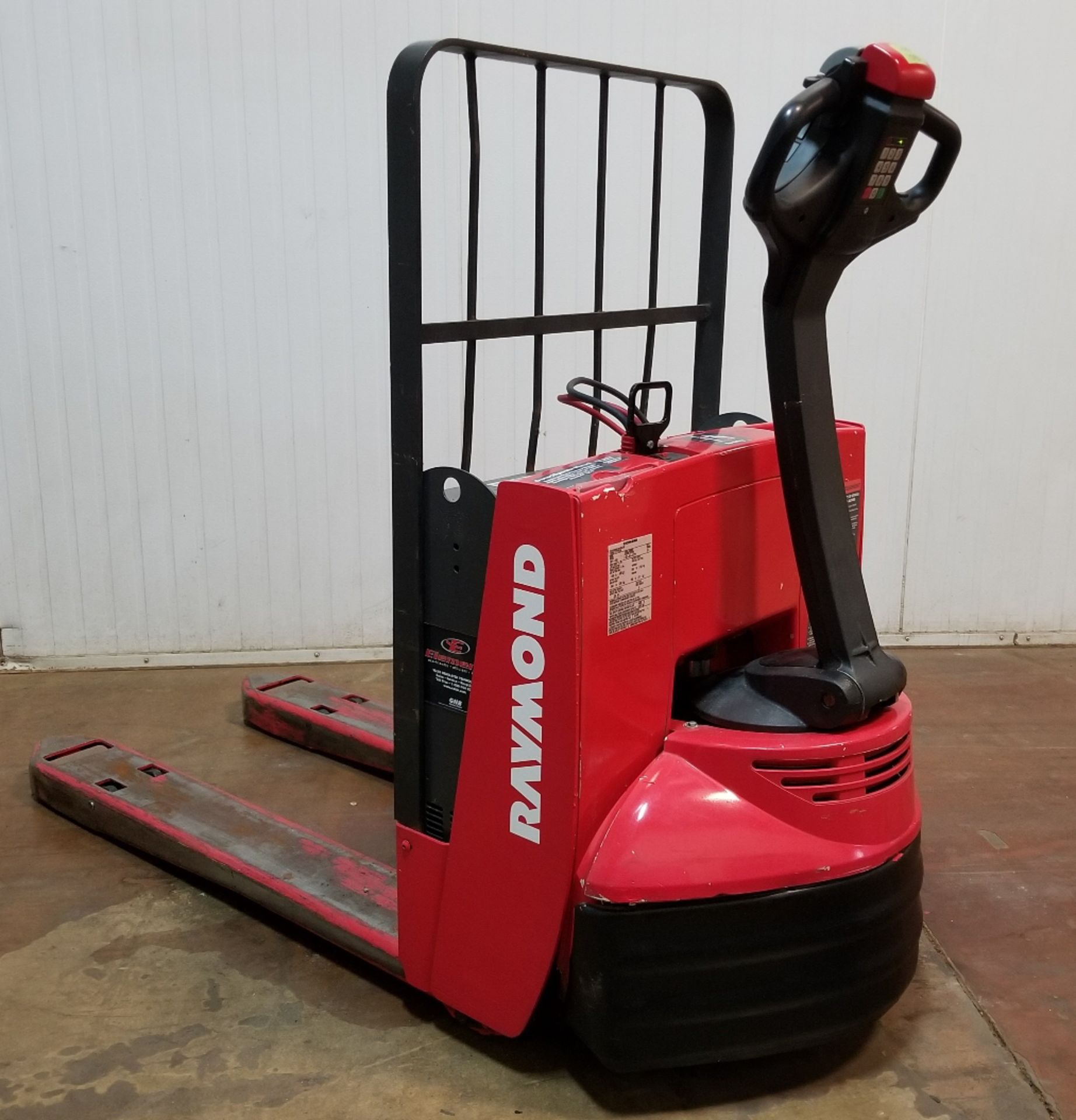 RAYMOND (2008) 102T-F45L 4500 LB. CAPACITY 24V WALK-BEHIND ELECTRIC PALLET JACK WITH BUILT-IN