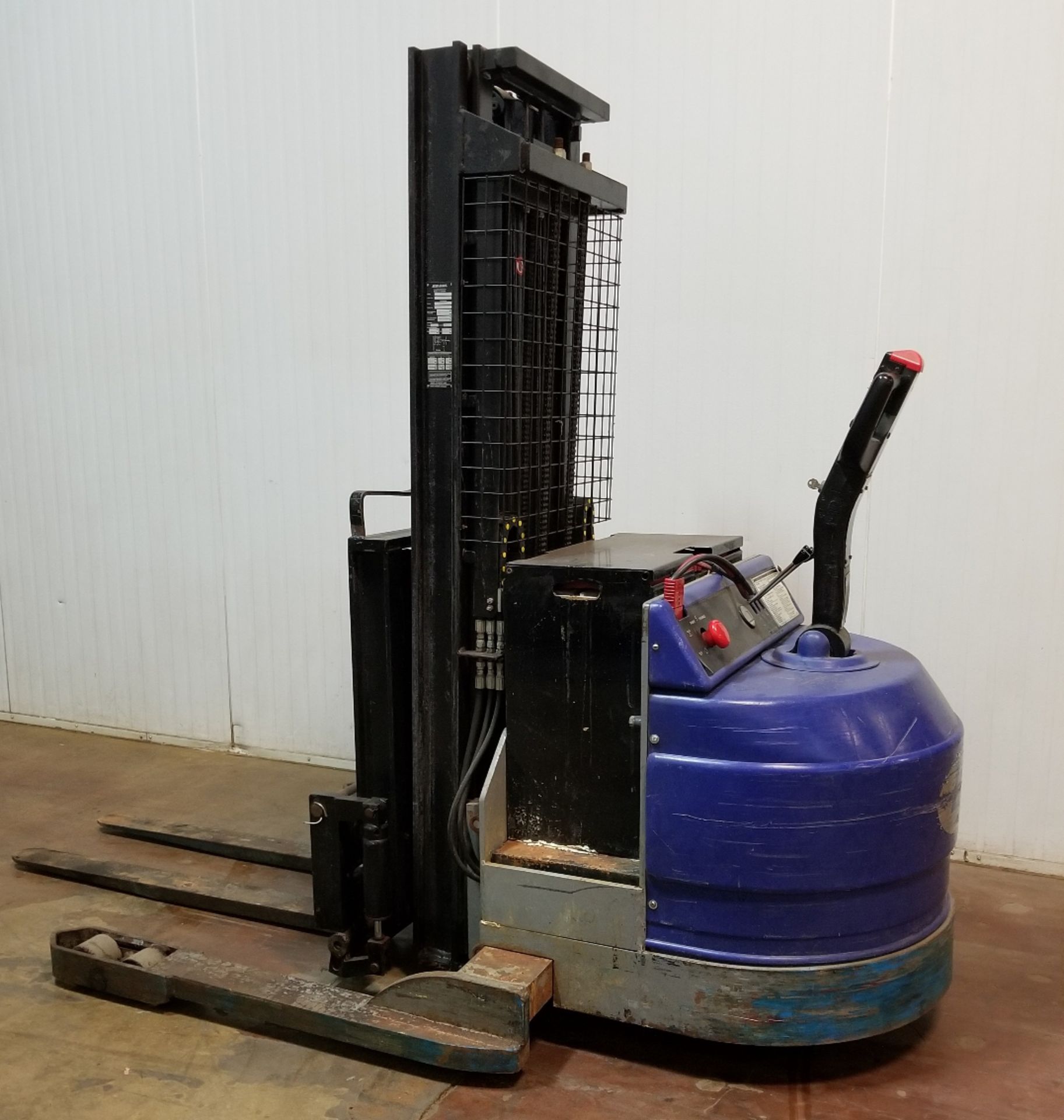 BLUE GIANT (2001) BGNR30-160 3000 LB. CAPACITY 24V WALK-BEHIND ELECTRIC PALLET STACKER WITH 160"