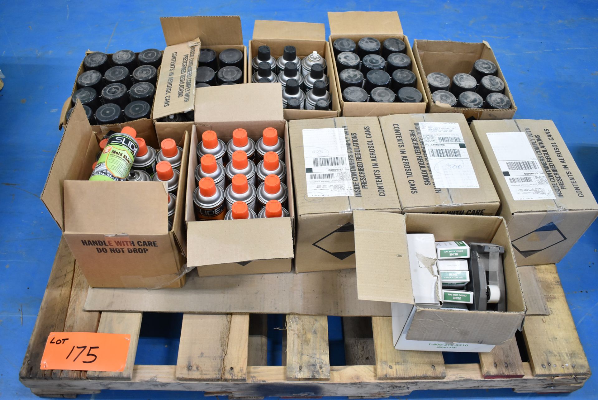 LOT/ SKID WITH SLIDE MOULD SHIELD RUST PROTECTOR & SLIDE ECONO-SPRAY WHITE LITHIUM PIN LUBE/GREASE