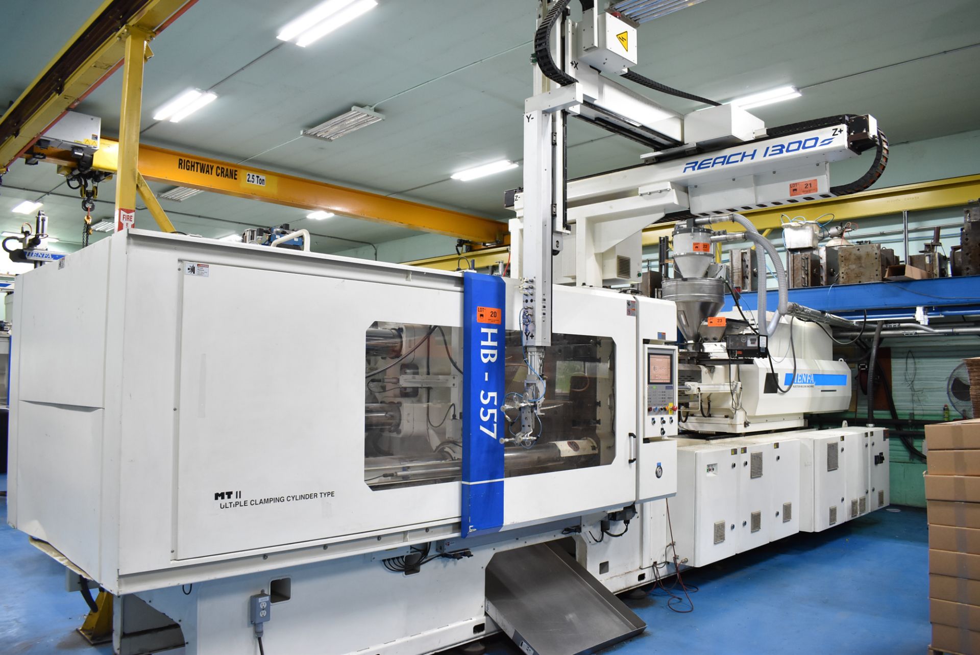 LIEN FA (2015) HB-557 MT-II 500 TON CAPACITY HORIZONTAL HYBRID PLASTIC INJECTION MOLDING MACHINE - Image 2 of 14