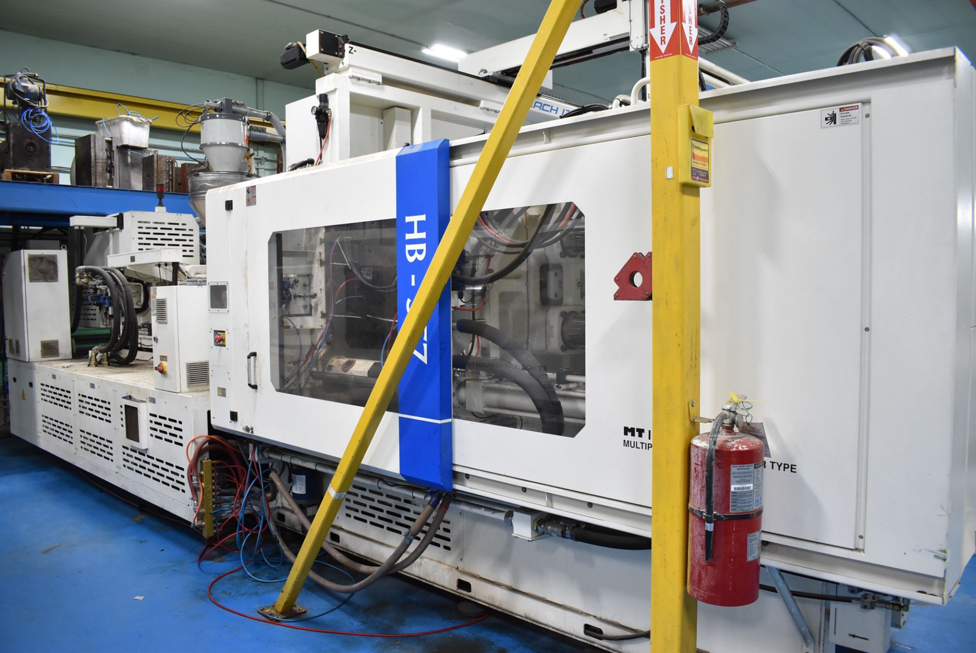 LIEN FA (2015) HB-557 MT-II 500 TON CAPACITY HORIZONTAL HYBRID PLASTIC INJECTION MOLDING MACHINE - Image 9 of 14