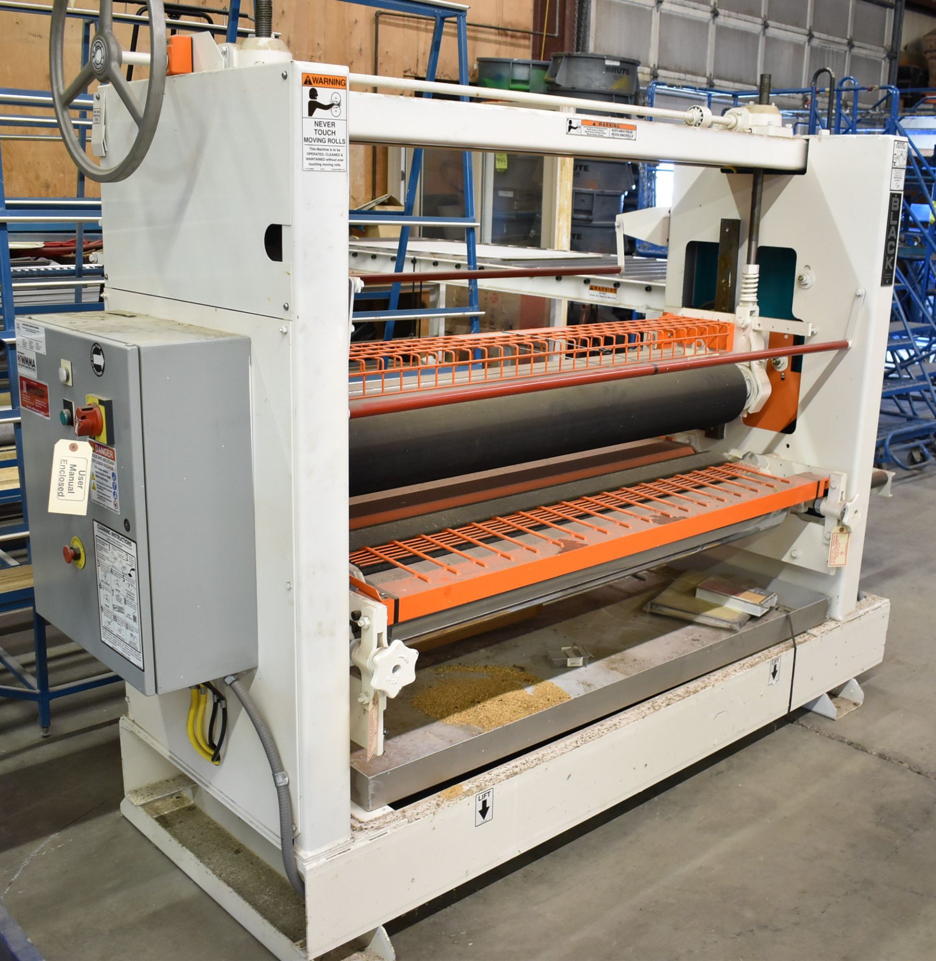 BLACK (2007) 775 SPR PANEL LAMINATOR WITH 56" ROLL SIZE, 3" TO 11" MATERIAL CAPACITY, 575V AC/3PH/ - Image 4 of 6