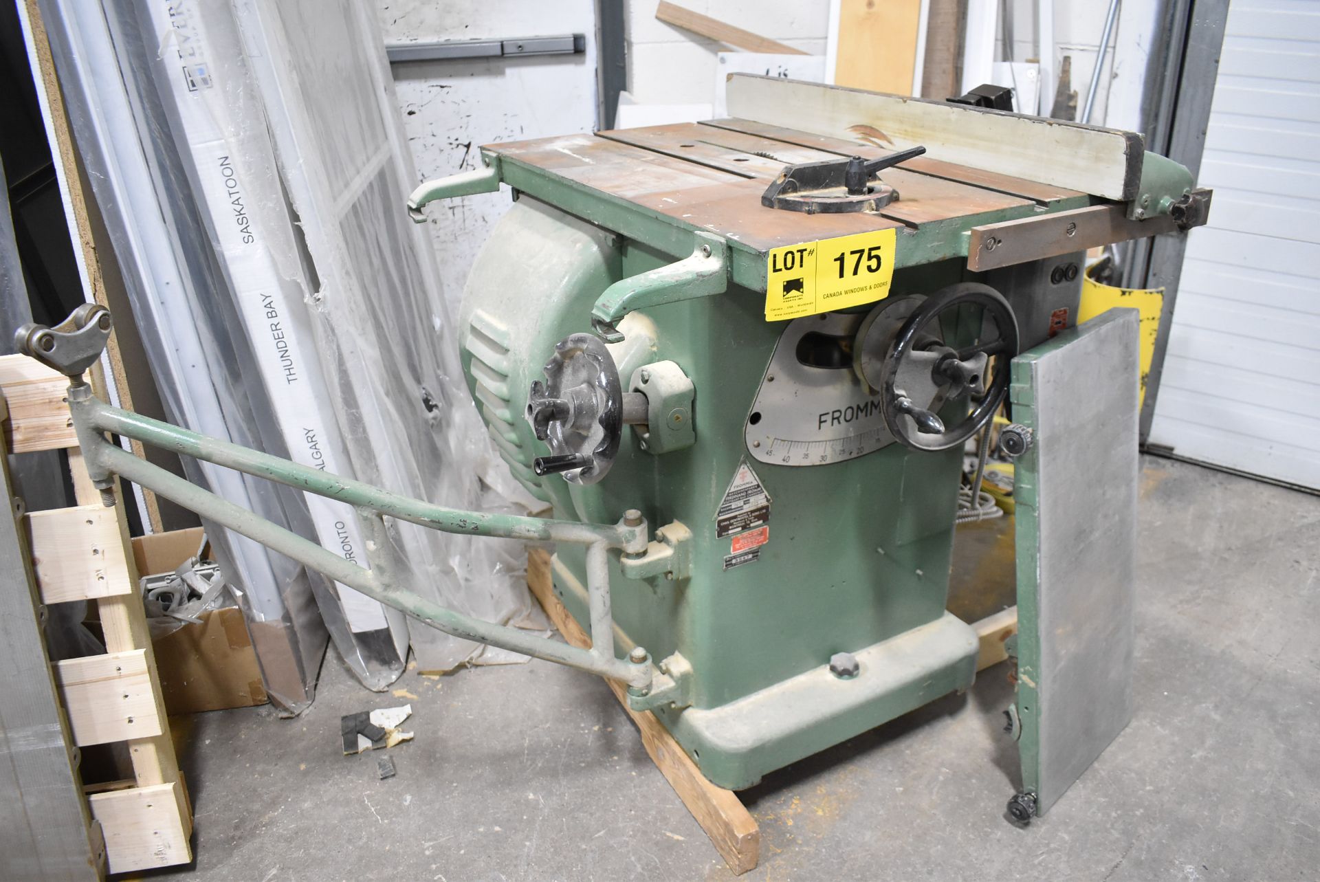 FROMMIA 635 SWING ARM TABLE SAW, S/N 1895 (LOCATED AT 119 CONSUMERS DRIVE, WHITBY, ONTARIO, - Image 5 of 5