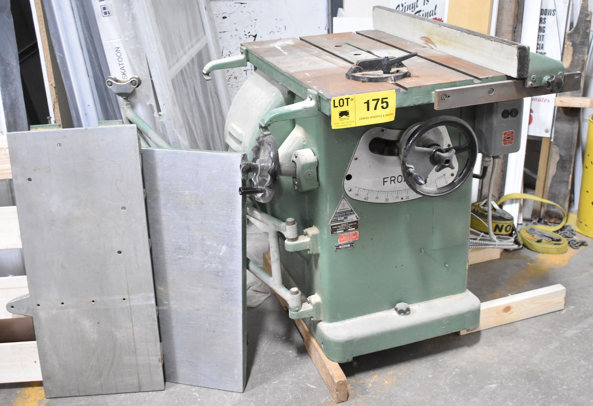 FROMMIA 635 SWING ARM TABLE SAW, S/N 1895 (LOCATED AT 119 CONSUMERS DRIVE, WHITBY, ONTARIO,