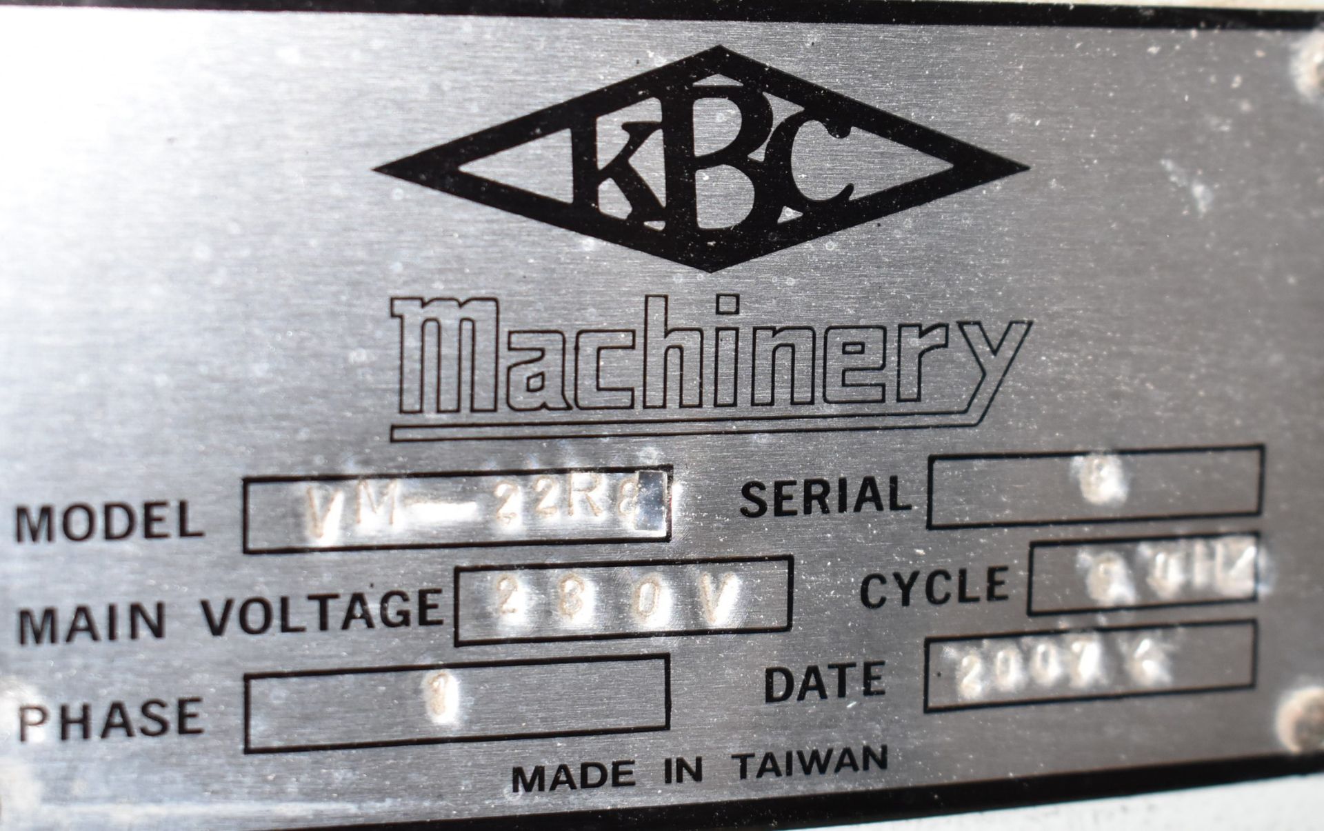JUI CHUN (2007) VM-22R8 VERTICAL MILLING MACHINE WITH 1/2 HP MOTOR, SPEEDS TO 1,425 RPM, 230V/1PH/ - Image 4 of 8