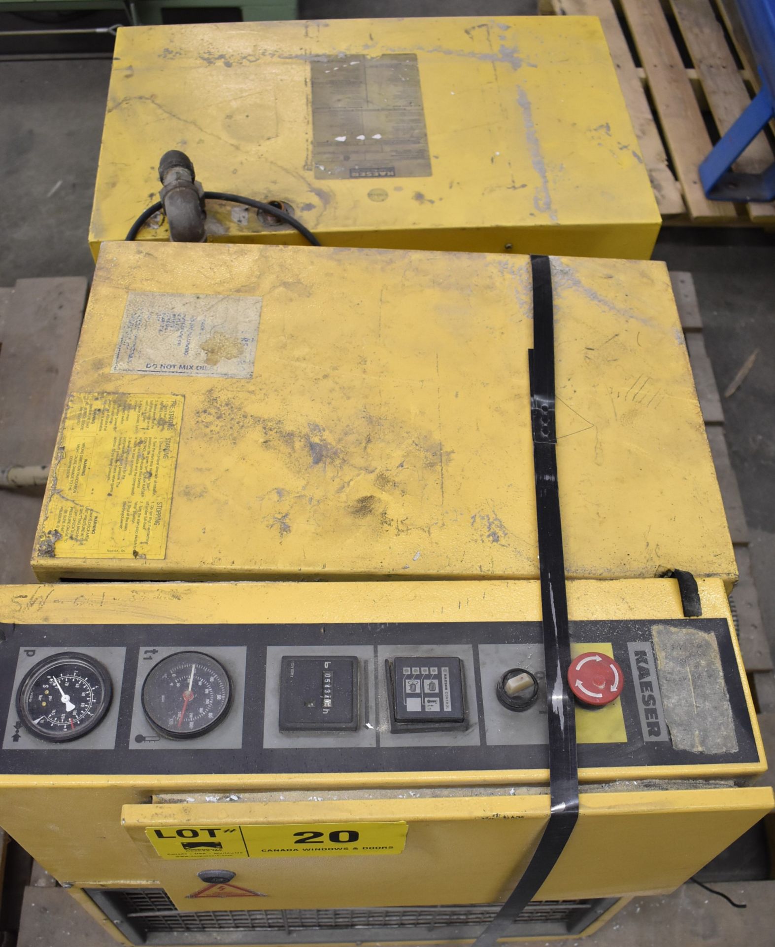 LOT/ KAESER ROTARY SCREW COMPRESSOR WITH 5,434 HOURS (RECORED ON METER AT TIME OF LISTING) AND
