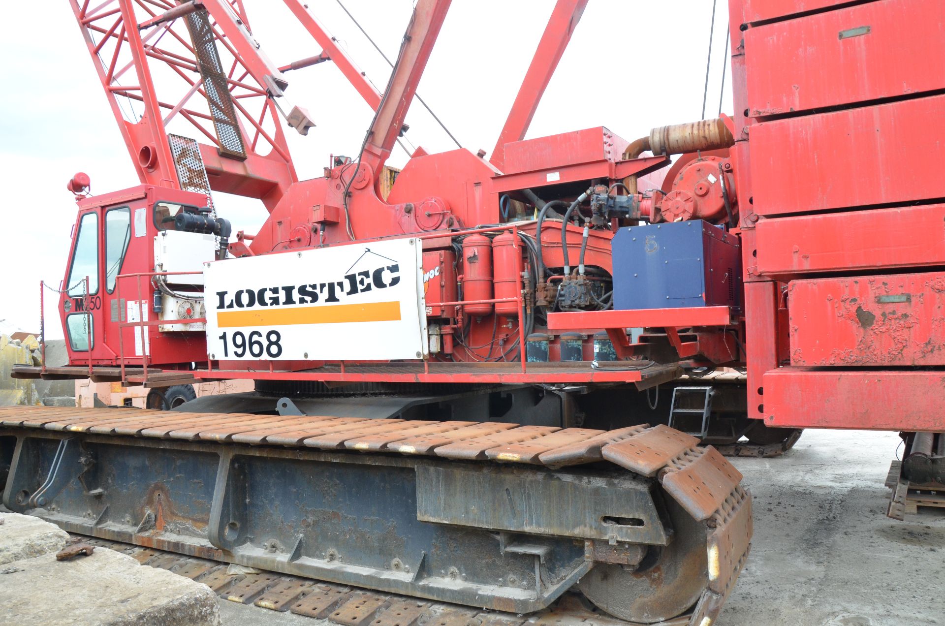 MANITOWOC ENGINEERING M250 EPIC 300 TON LATTICE BOOM CRAWLER CRANE - Image 6 of 58