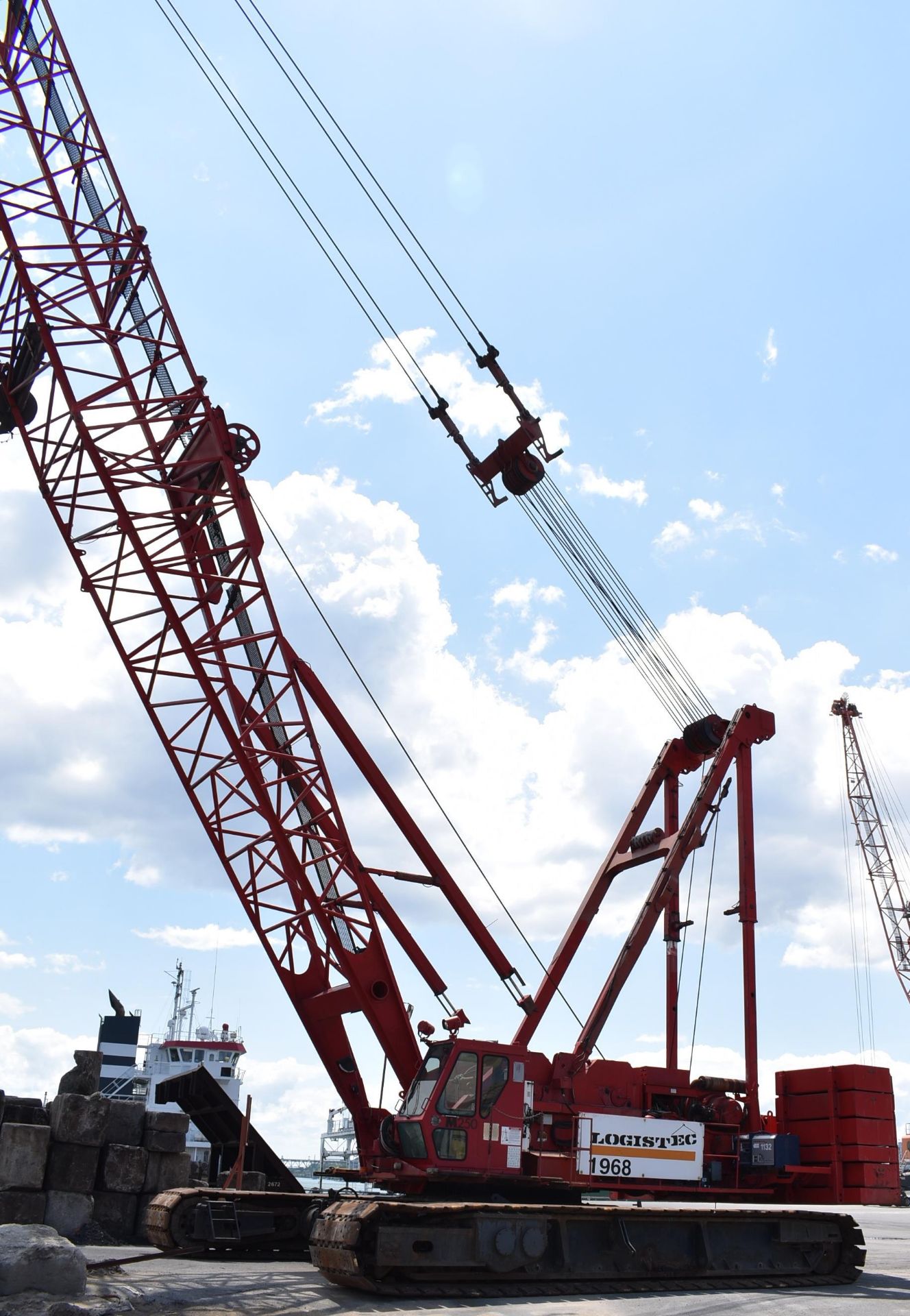 MANITOWOC ENGINEERING M250 EPIC 300 TON LATTICE BOOM CRAWLER CRANE - Image 56 of 58