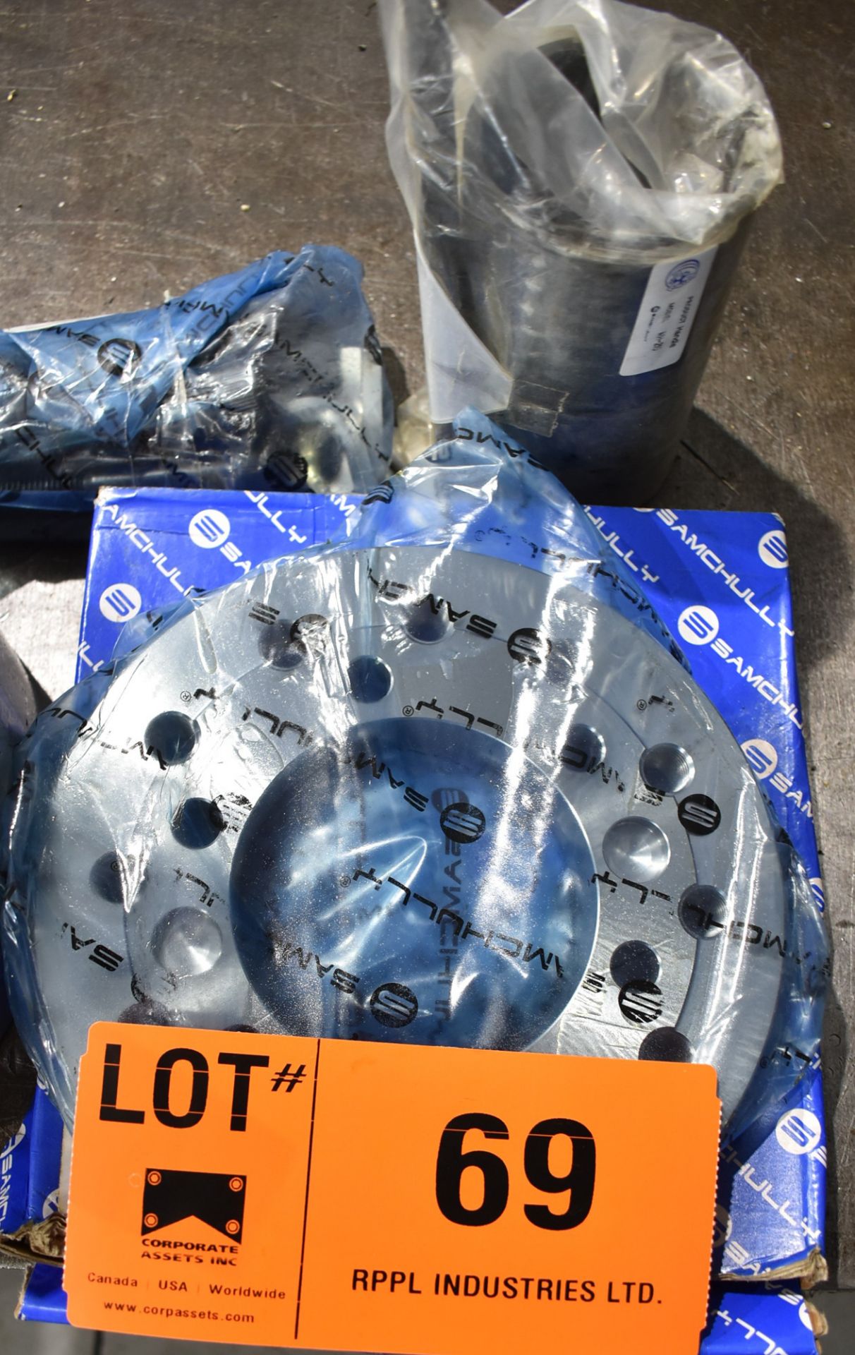 SAMCHULLY MH-210V1 10" 3-JAW HYDRAULIC CHUCK, S/N 20F005 (BRAND NEW) - Image 5 of 5