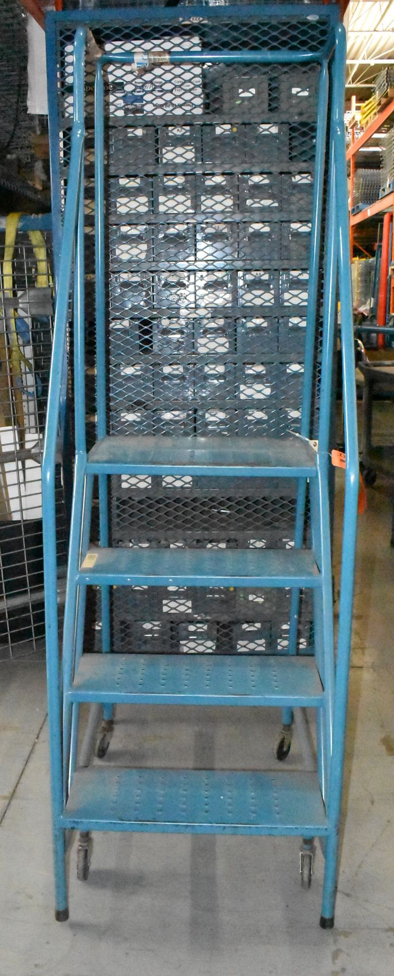 4-STEP SHOP LADDER, S/N N/A