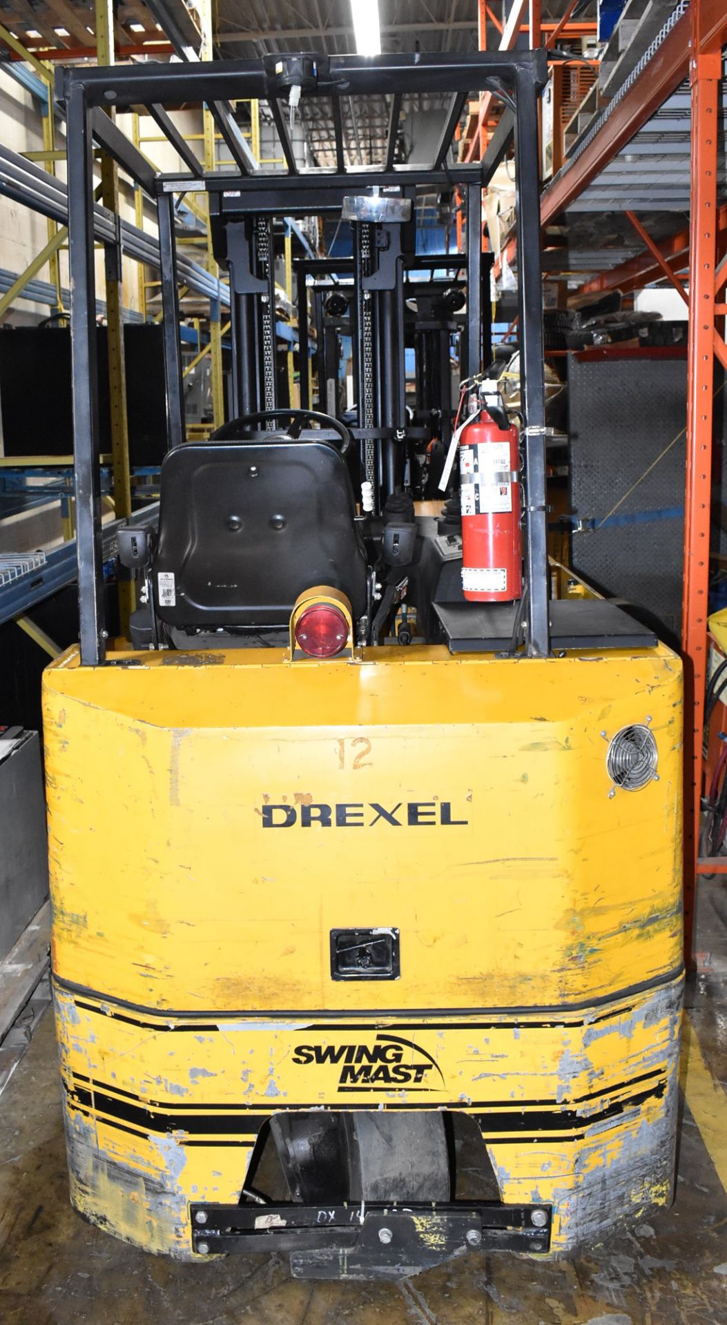 DREXEL SLT30 36V ELECTRIC NARROW AISLE COUNTERBALANCE FORKLIFT WITH 3,000 LB CAPACITY, 3-STAGE SWING - Image 4 of 13