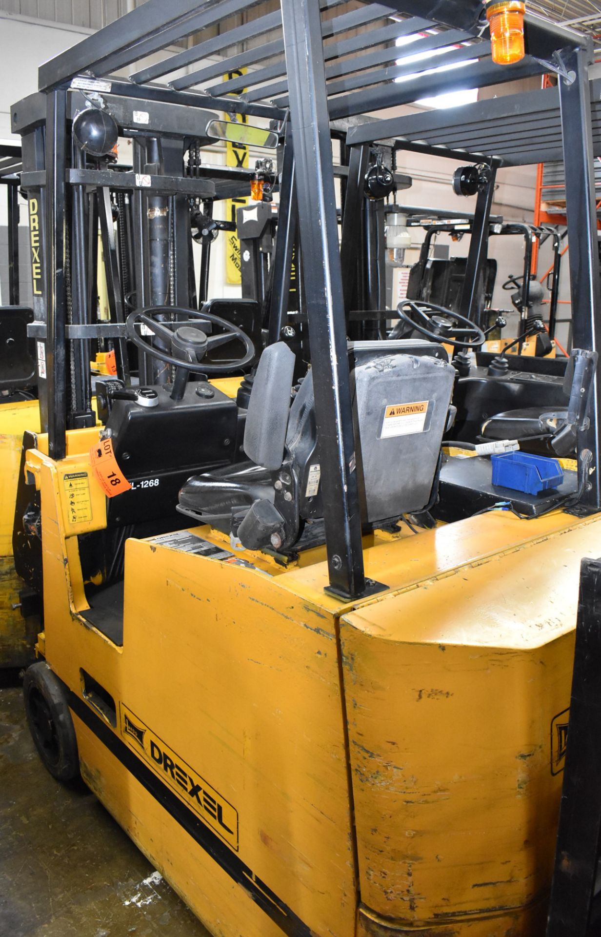 DREXEL SLT30 36V ELECTRIC NARROW AISLE COUNTERBALANCE FORKLIFT WITH 3,000 LB CAPACITY, 3-STAGE SWING - Image 3 of 10